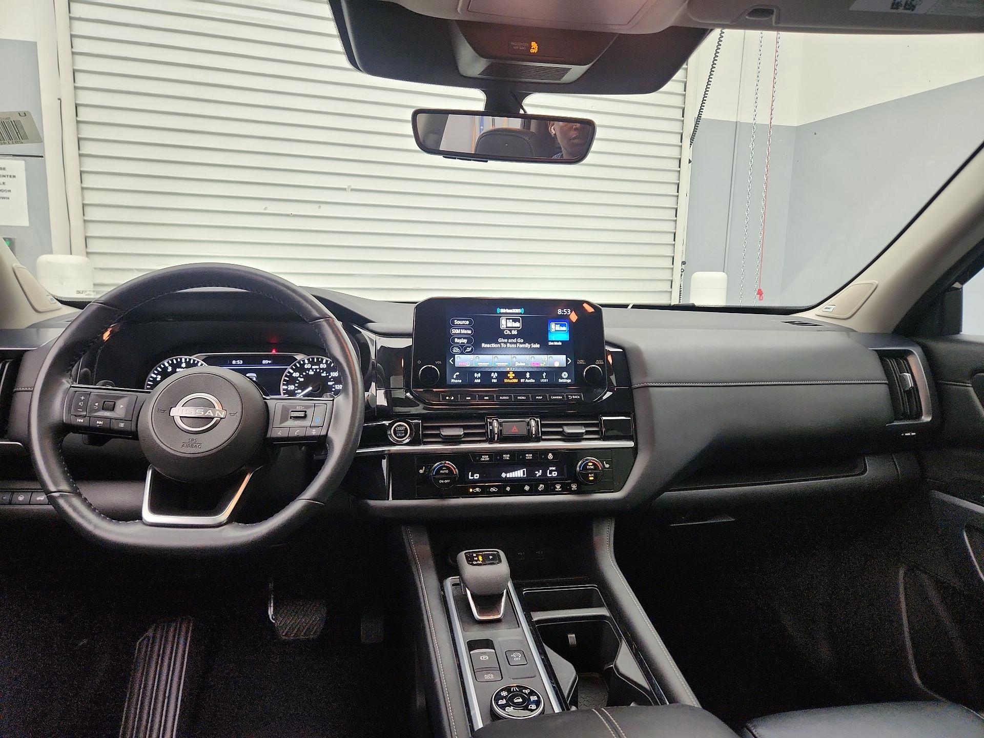 Thumbnail: 2024 Nissan Pathfinder - 9