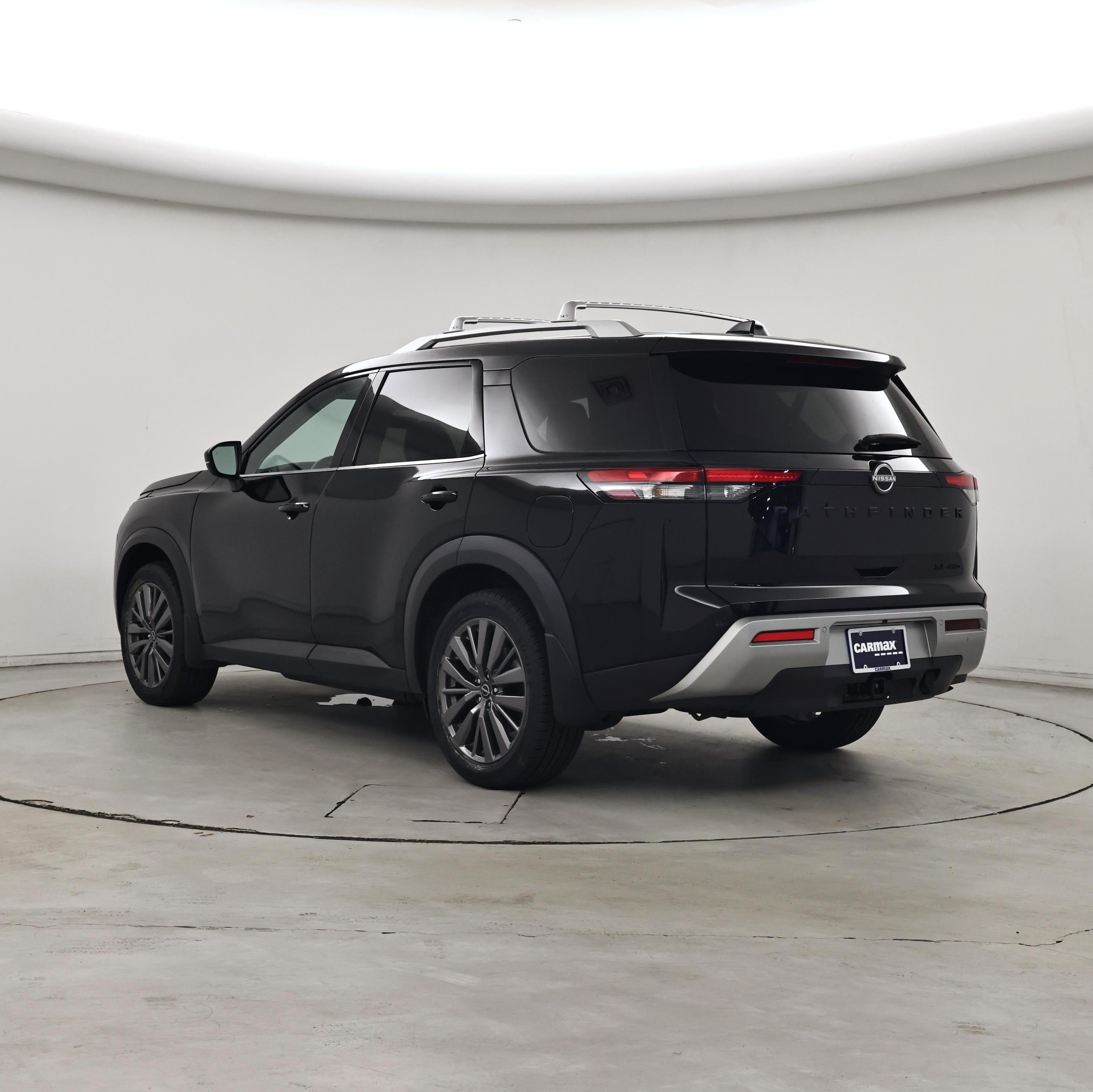 Thumbnail: 2024 Nissan Pathfinder - 2