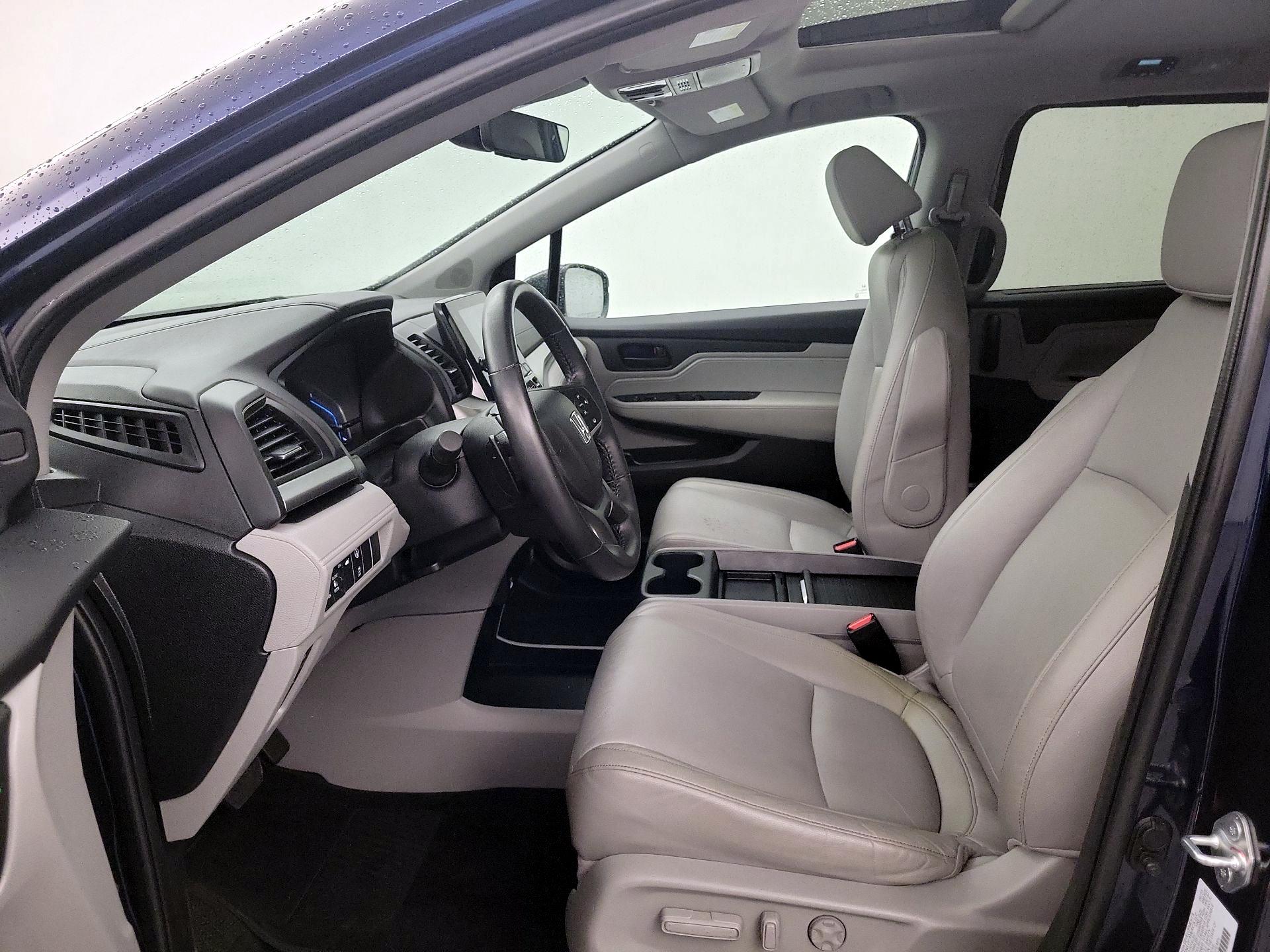 Thumbnail: 2023 Honda Odyssey - 11