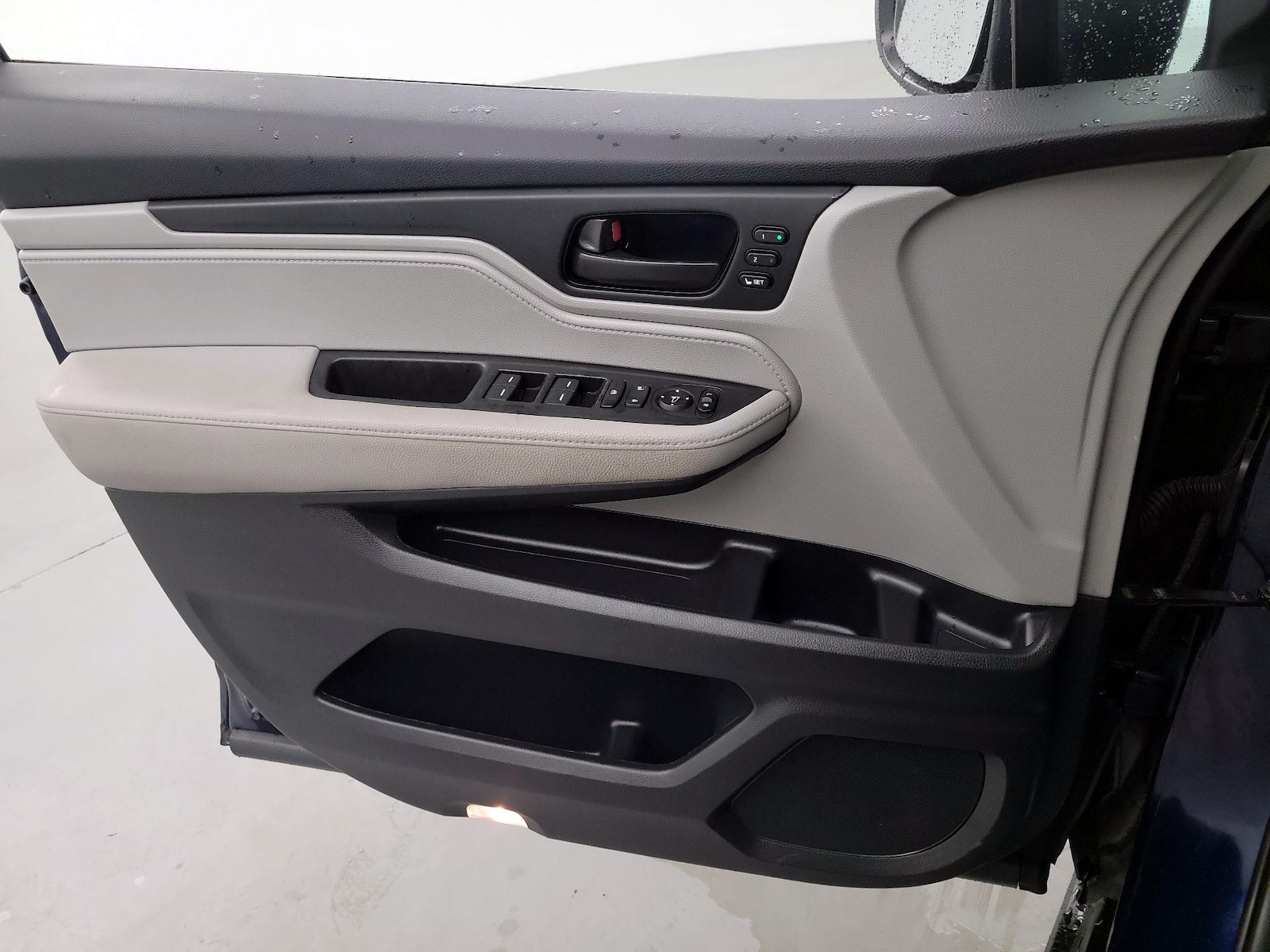2023 Honda Odyssey EX-L - Photo 13