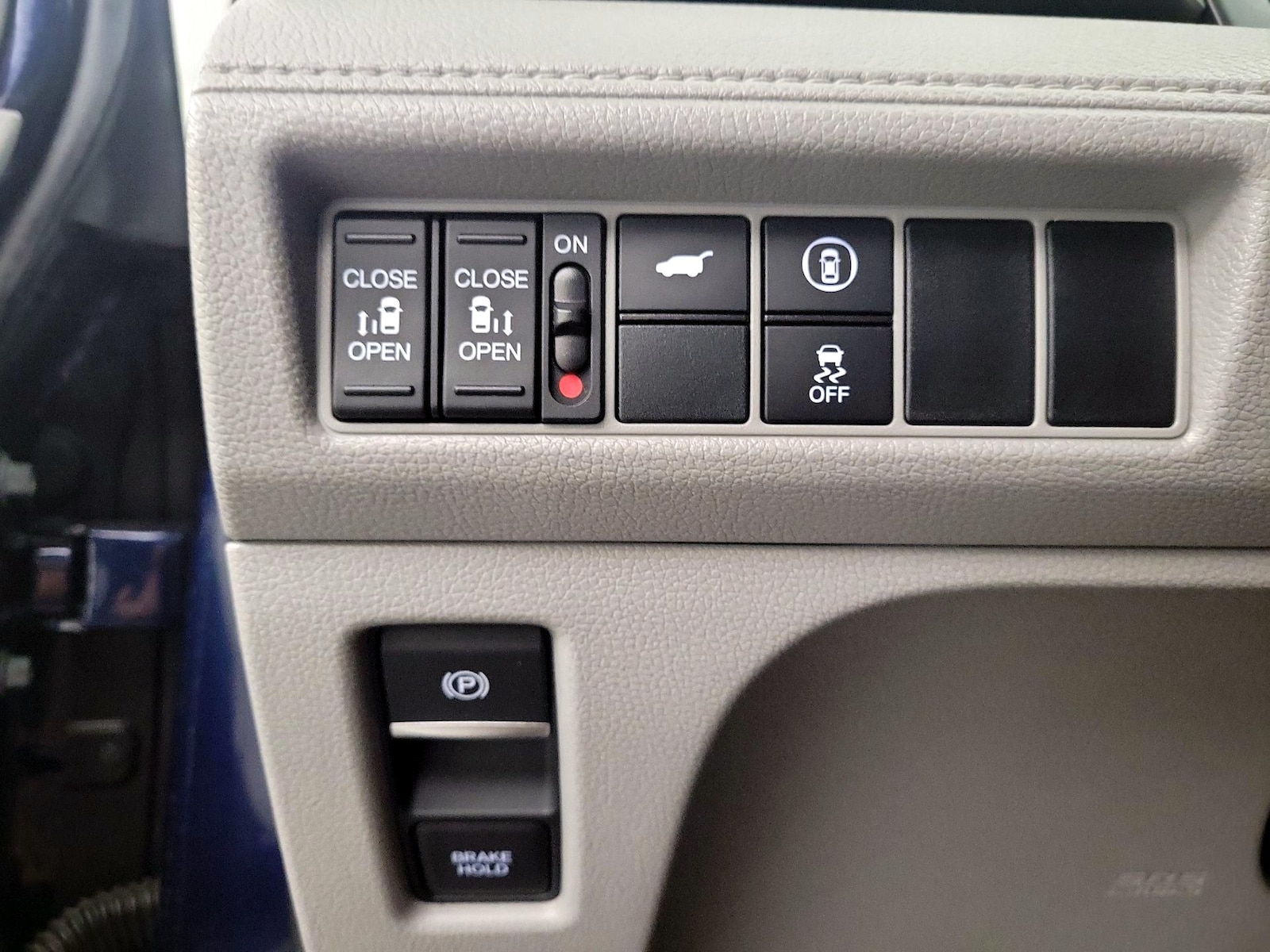 2023 Honda Odyssey EX-L - Photo 14