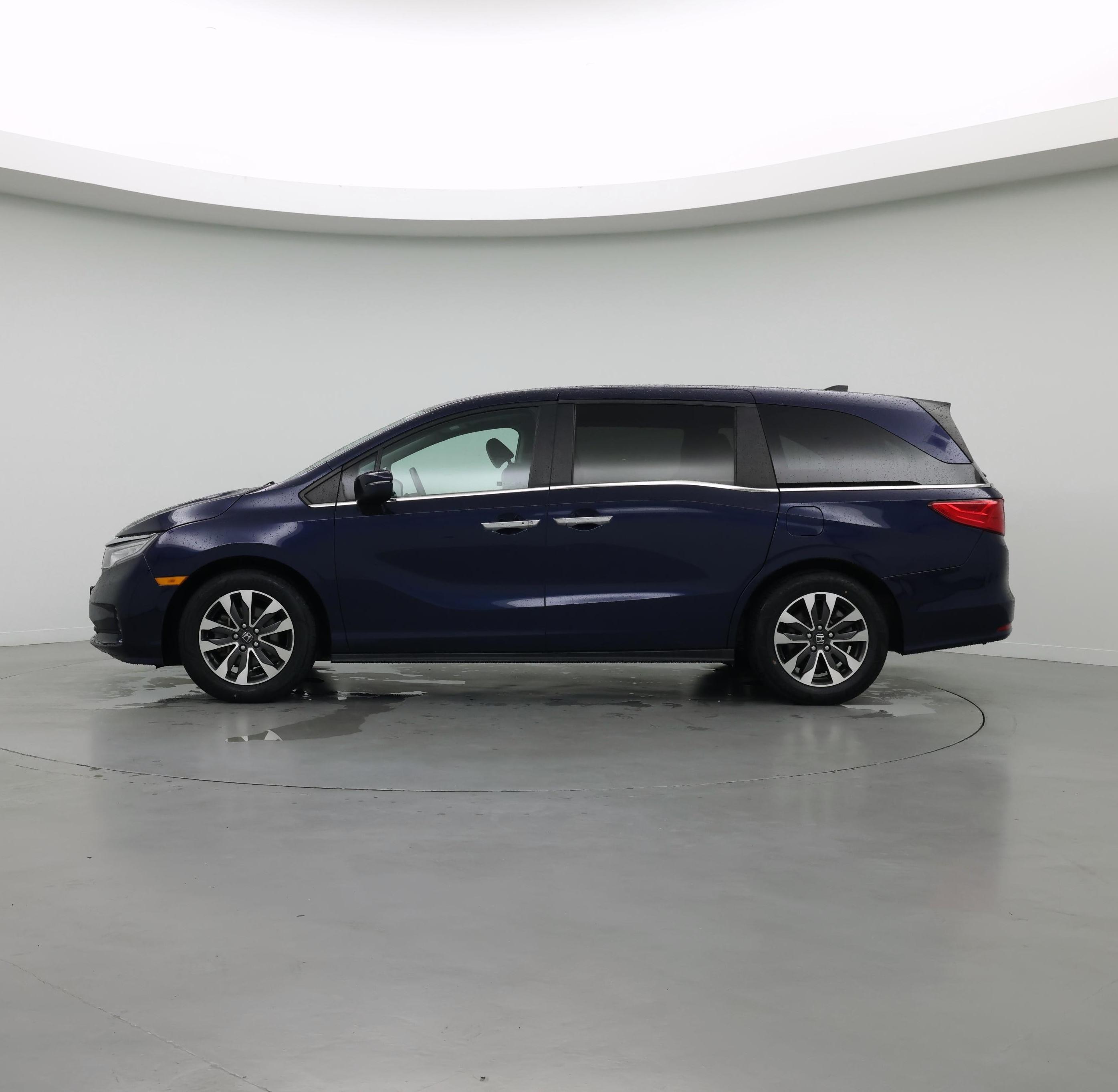Thumbnail: 2023 Honda Odyssey - 3