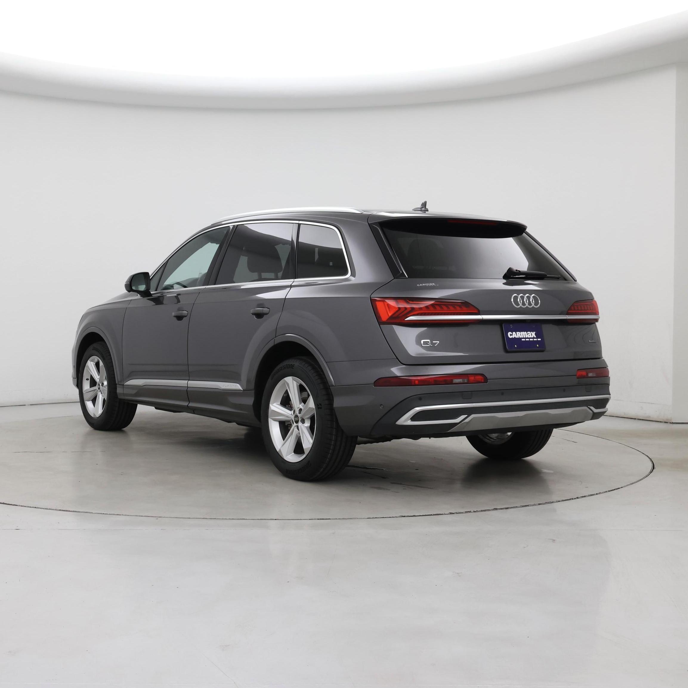 Thumbnail: 2023 Audi Q7 - 2