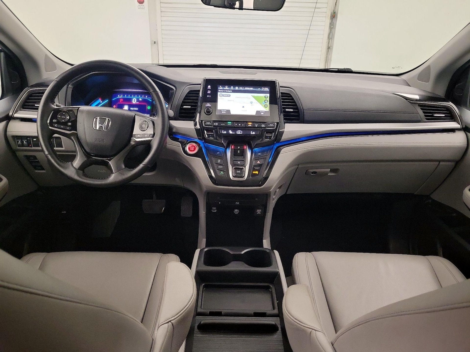 2024 Honda Odyssey Touring - Photo 10