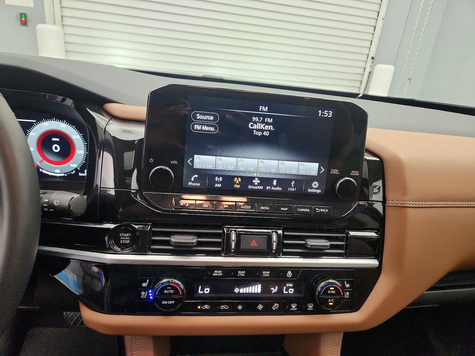 2025 Nissan Pathfinder Platinum - Photo 16