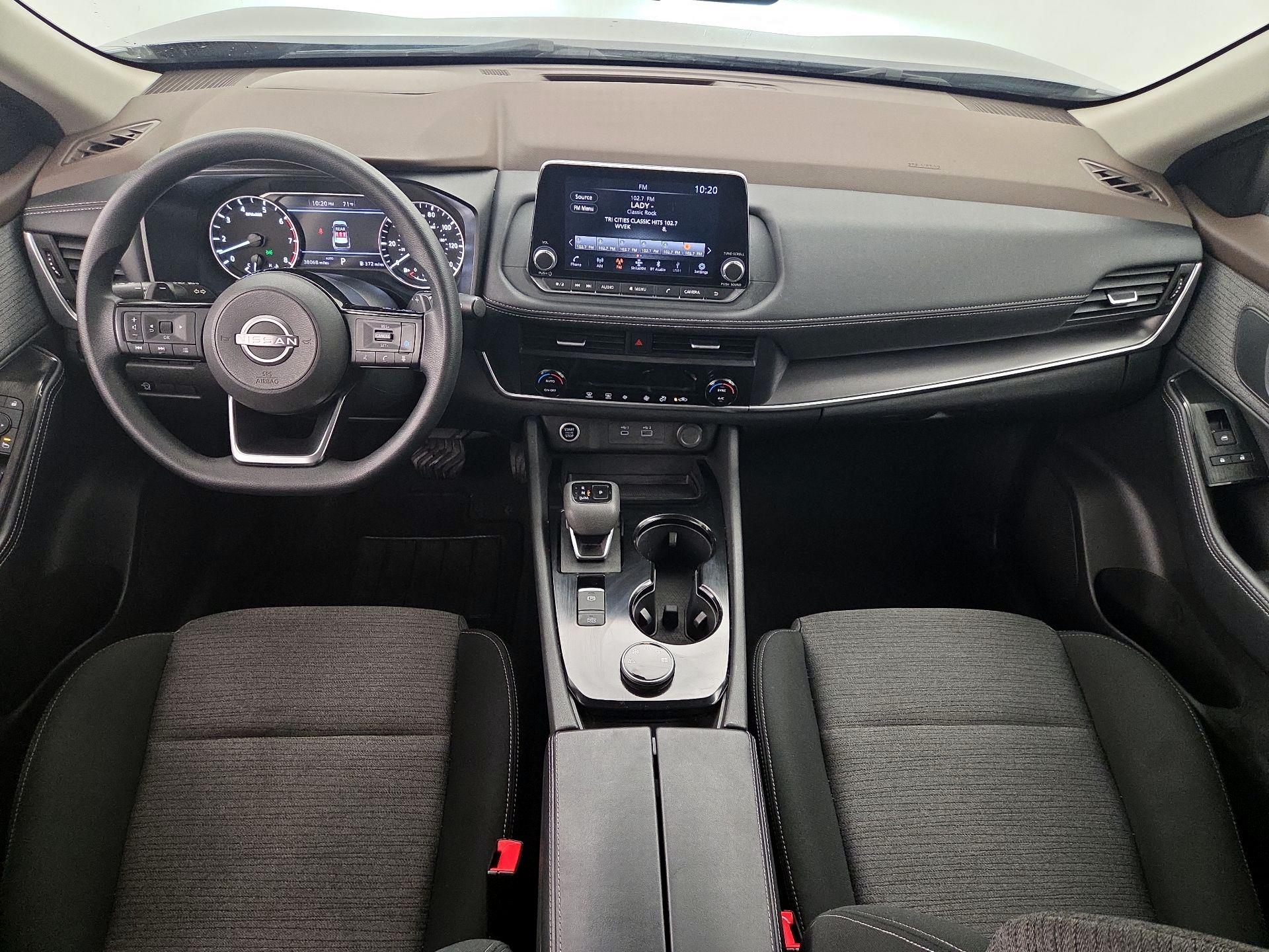 Thumbnail: 2023 Nissan Rogue - 9