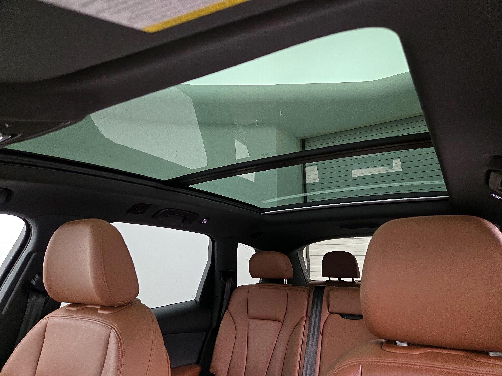 Thumbnail: 2021 Audi Q7 - 20