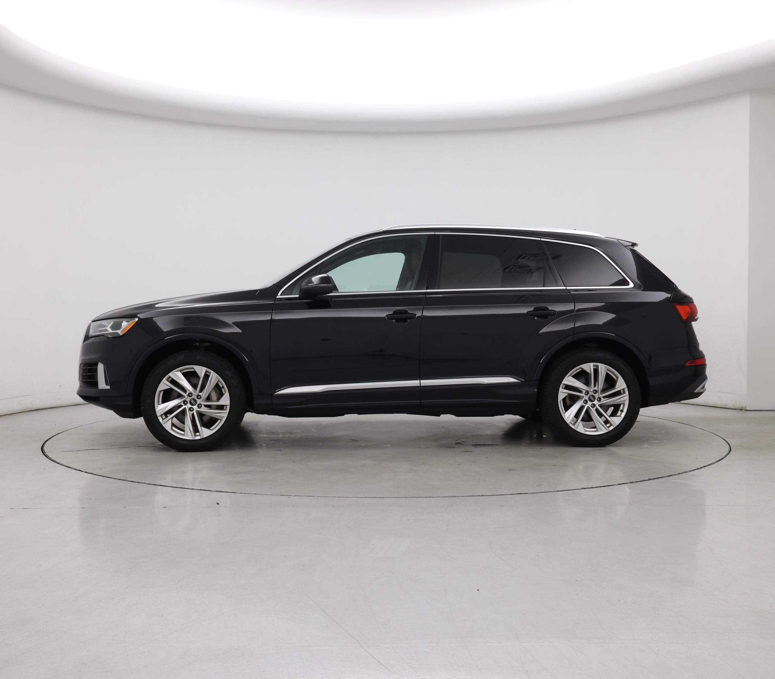 Thumbnail: 2021 Audi Q7 - 3