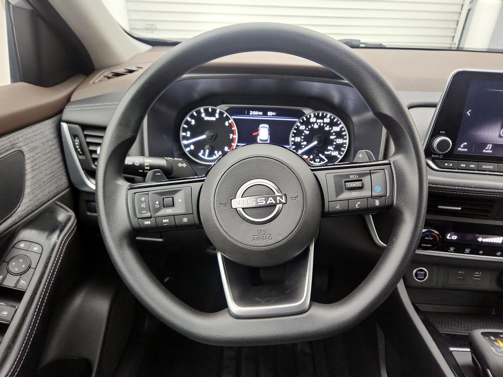 Thumbnail: 2023 Nissan Rogue - 10