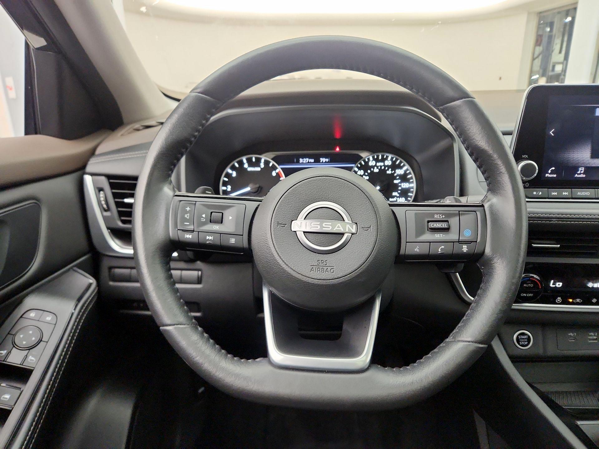 Thumbnail: 2023 Nissan Rogue - 10