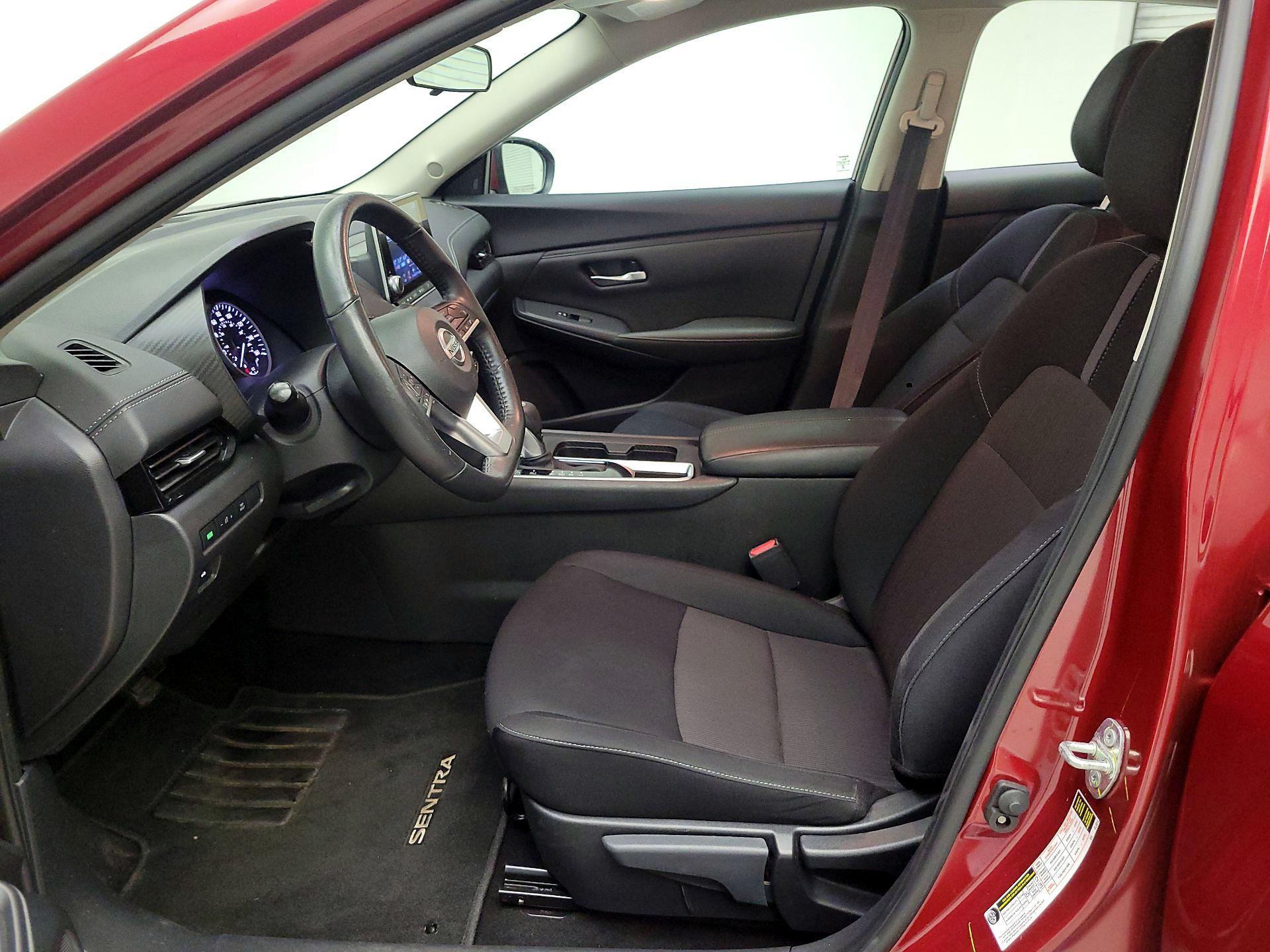 Thumbnail: 2023 Nissan Sentra - 11
