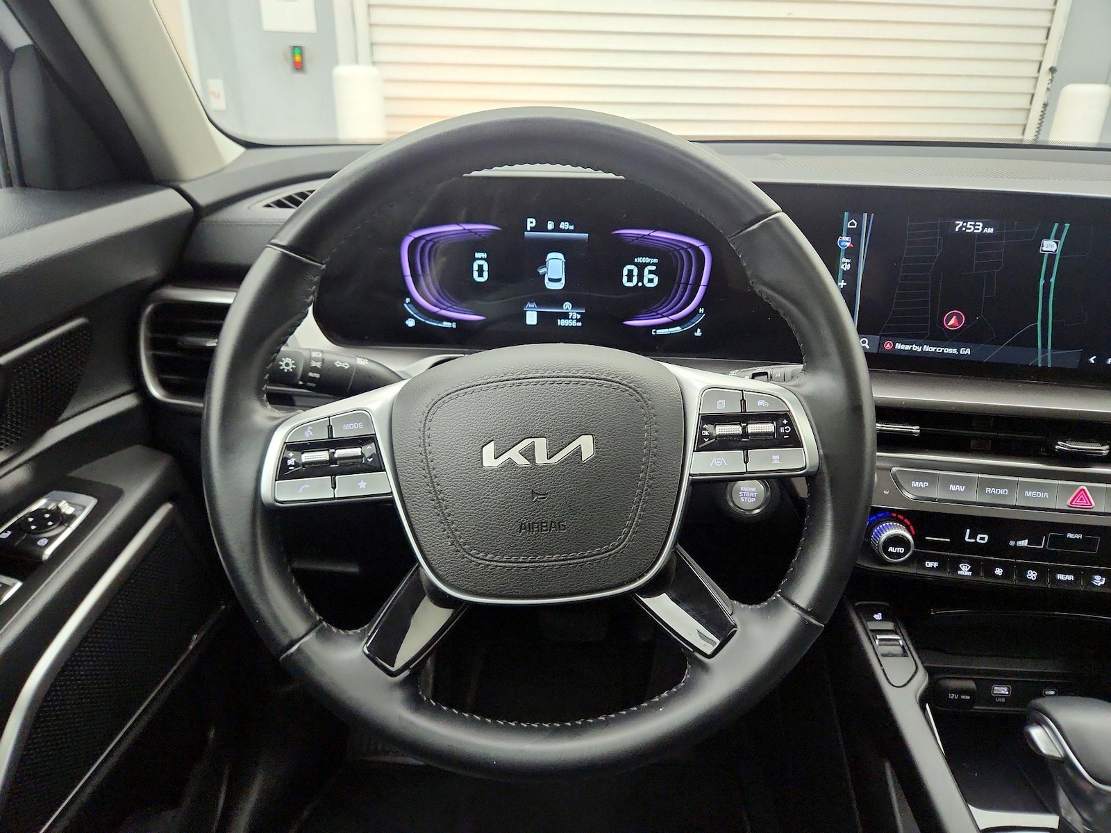 2025 Kia Telluride S - Photo 11