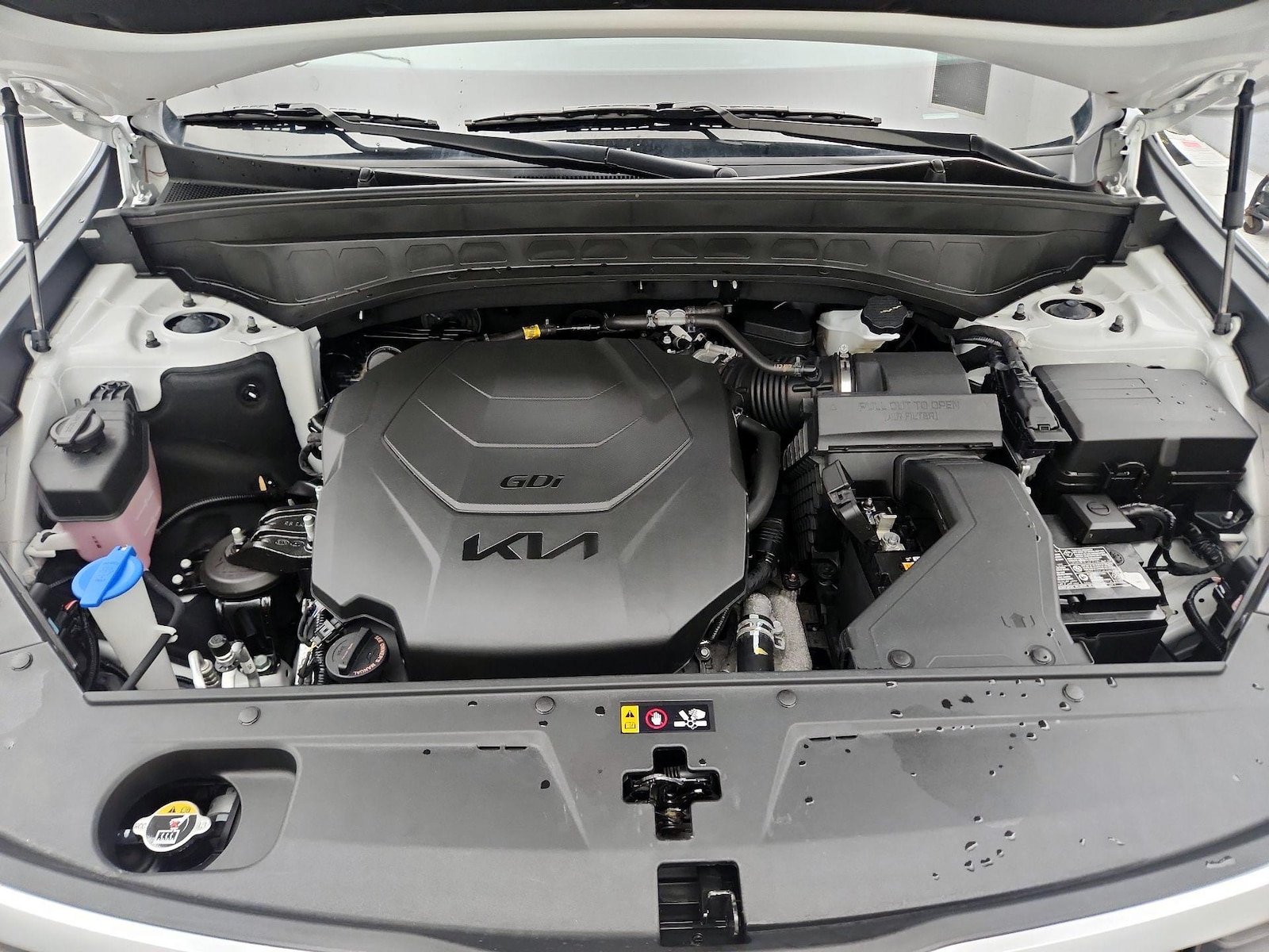 2025 Kia Telluride S - Photo 24