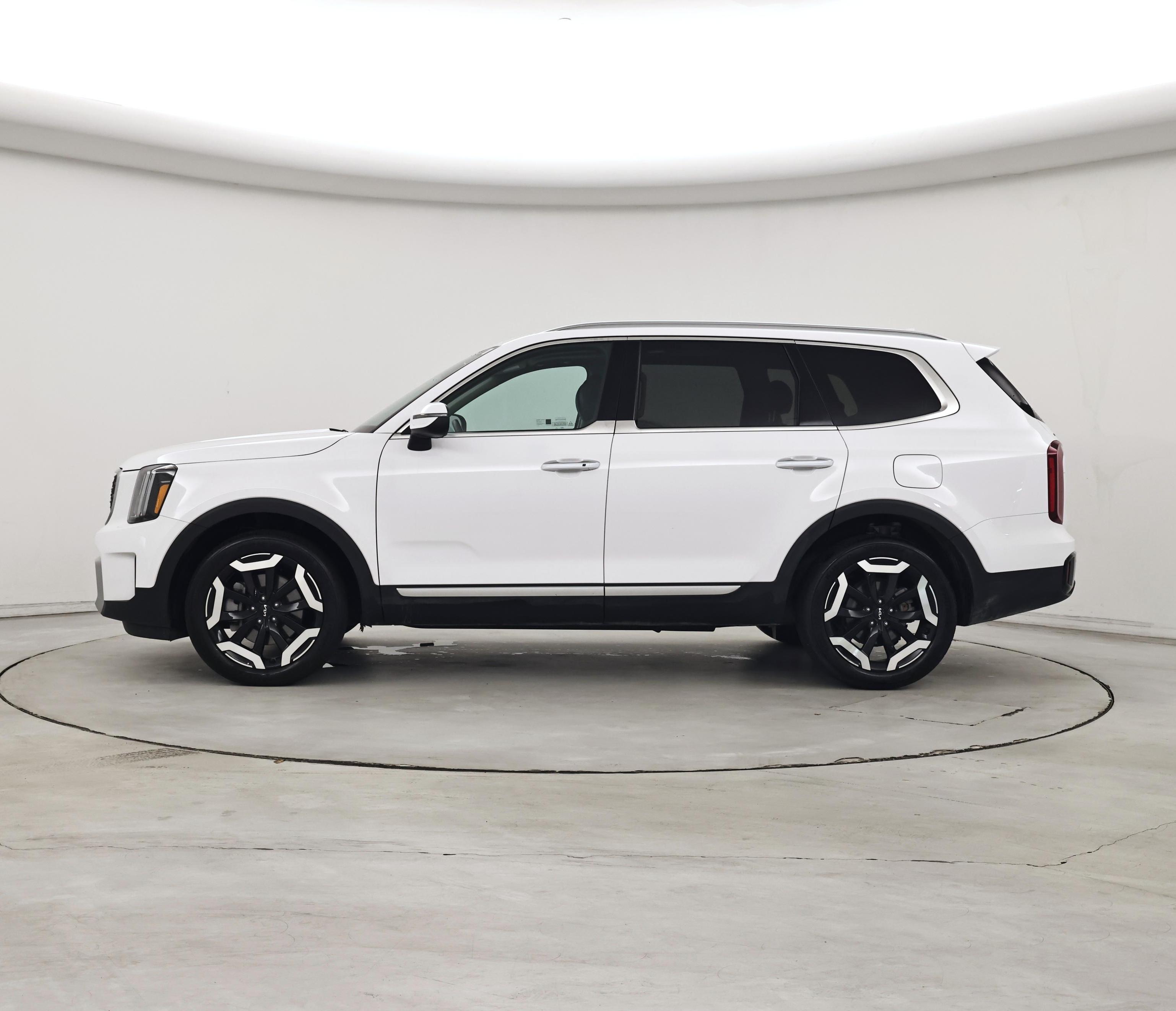 Thumbnail: 2025 Kia Telluride - 3