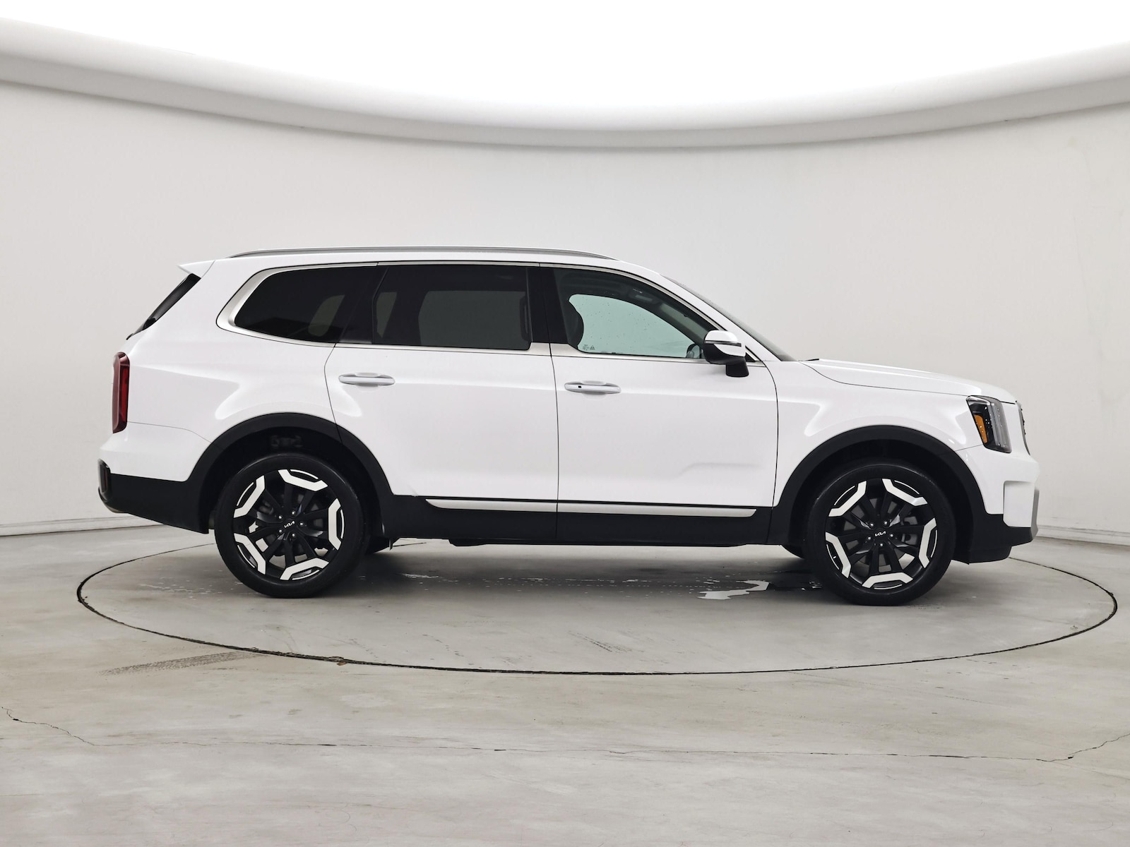 2025 Kia Telluride S - Photo 8