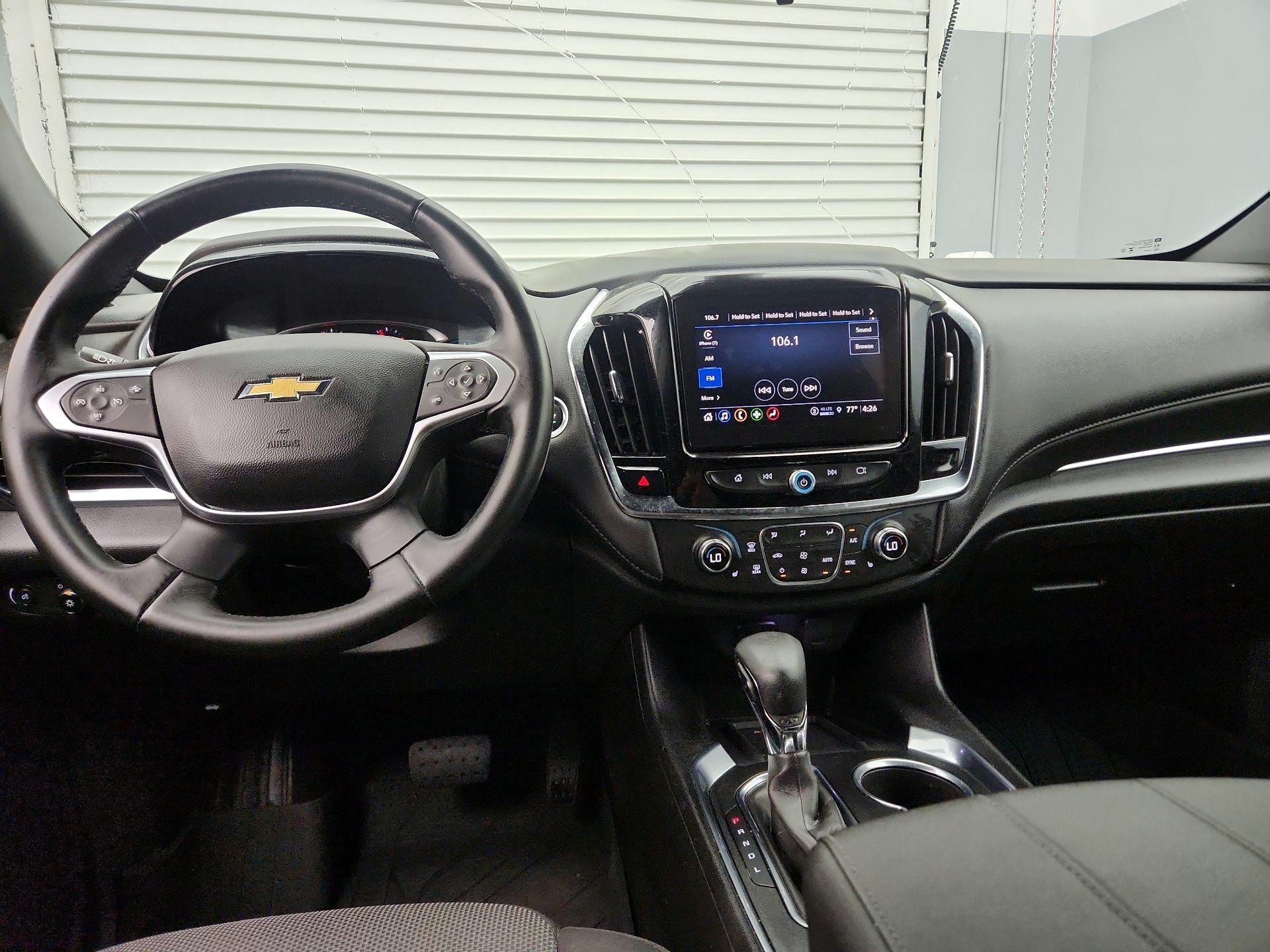 Thumbnail: 2023 Chevrolet Traverse - 9