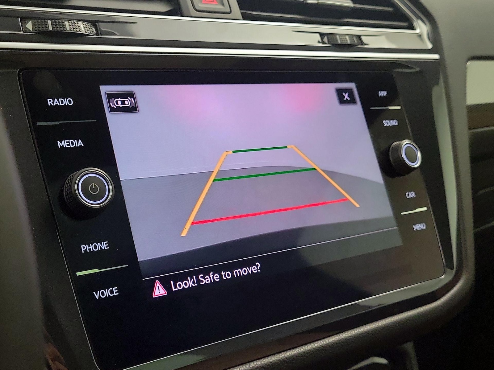 2024 Volkswagen Tiguan SE - Photo 15