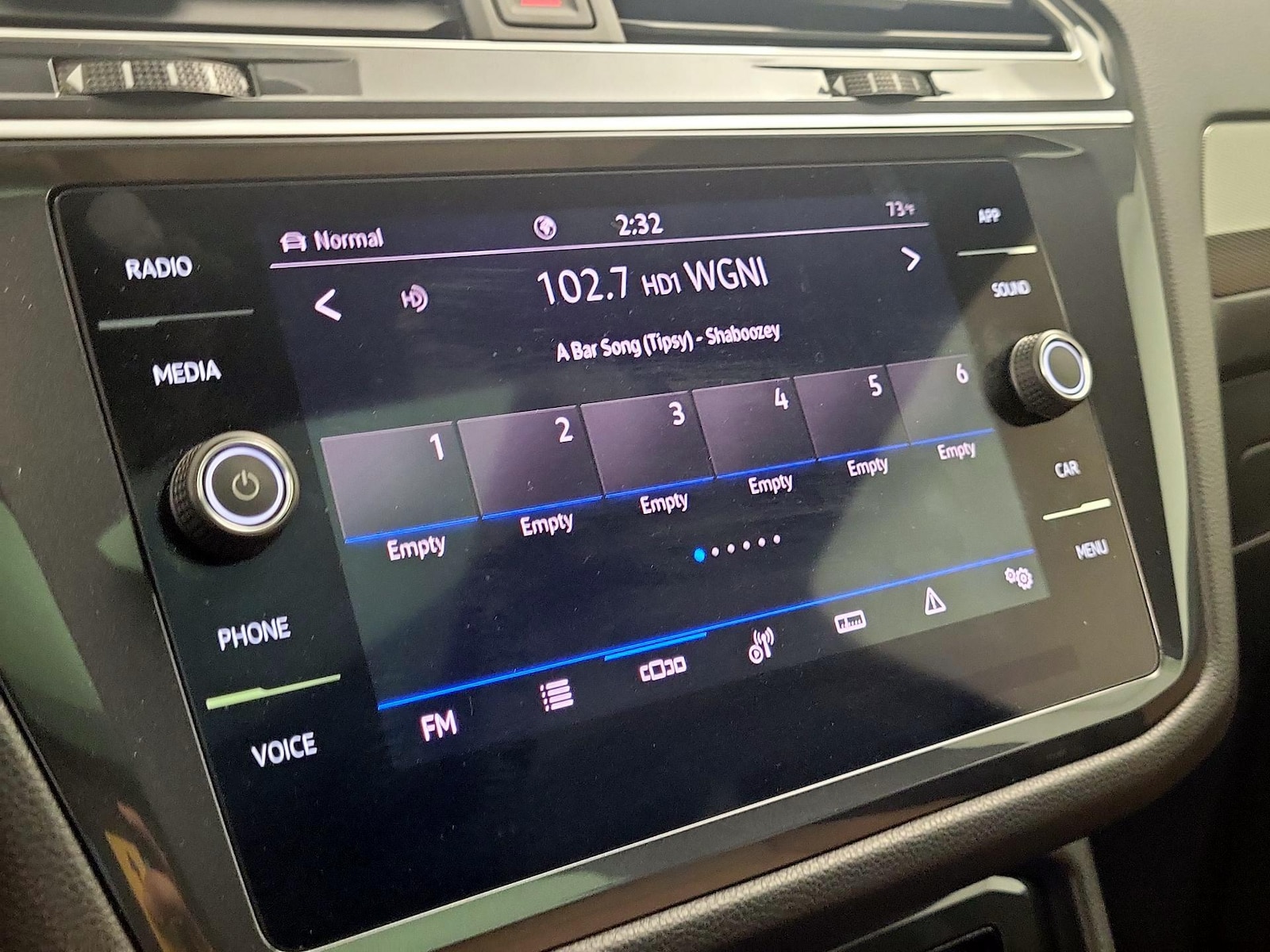 2024 Volkswagen Tiguan SE - Photo 16