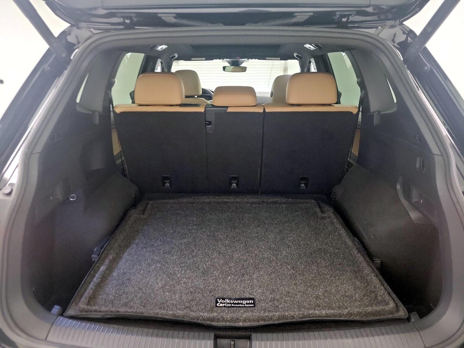 2024 Volkswagen Tiguan SE - Photo 22