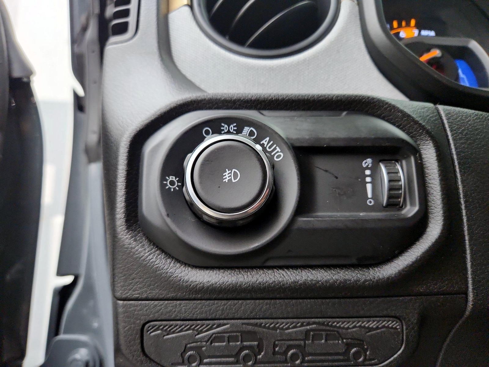 2025 Jeep Wrangler 2-Door Willys - Photo 14