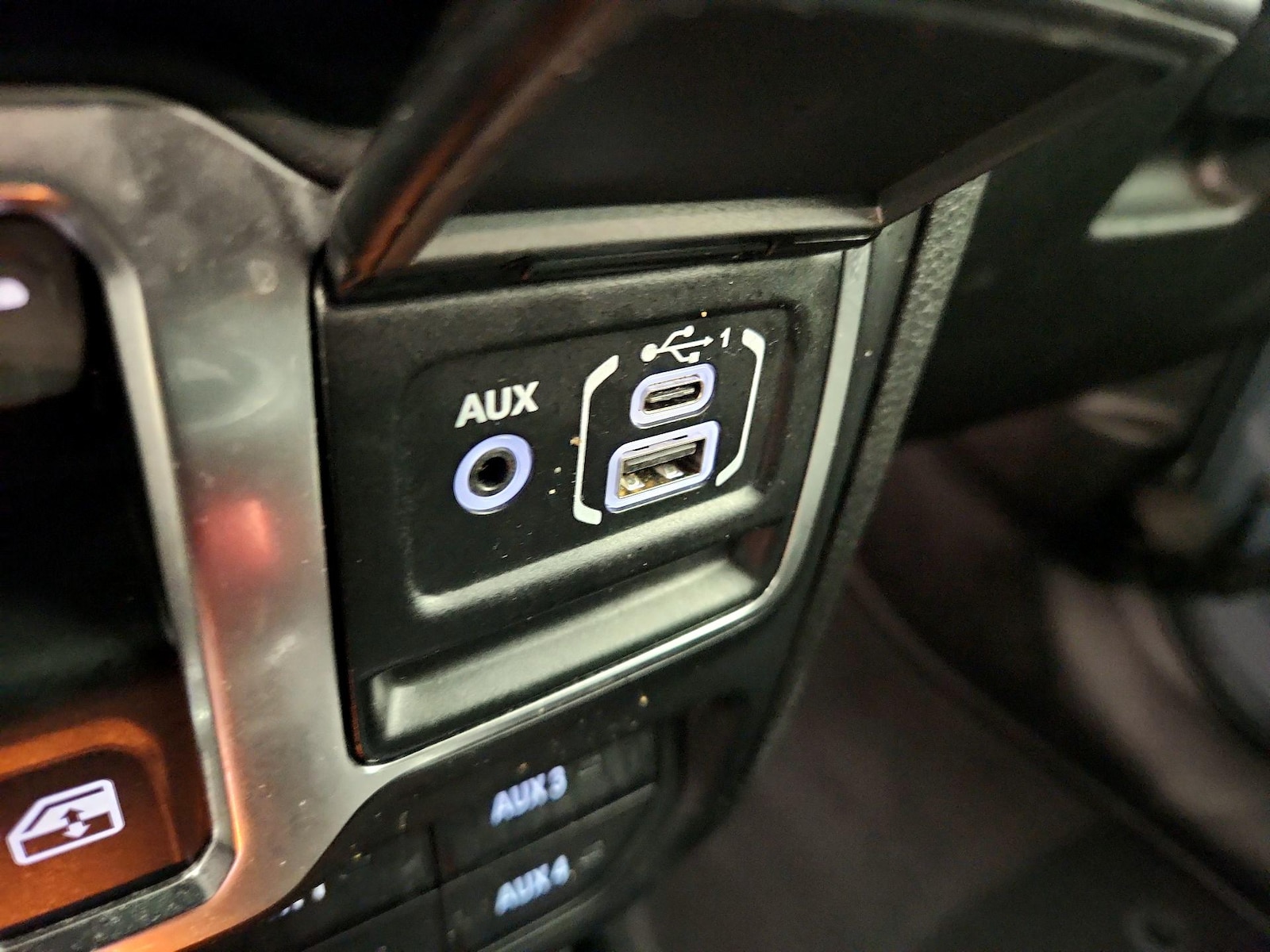 2025 Jeep Wrangler 2-Door Willys - Photo 19