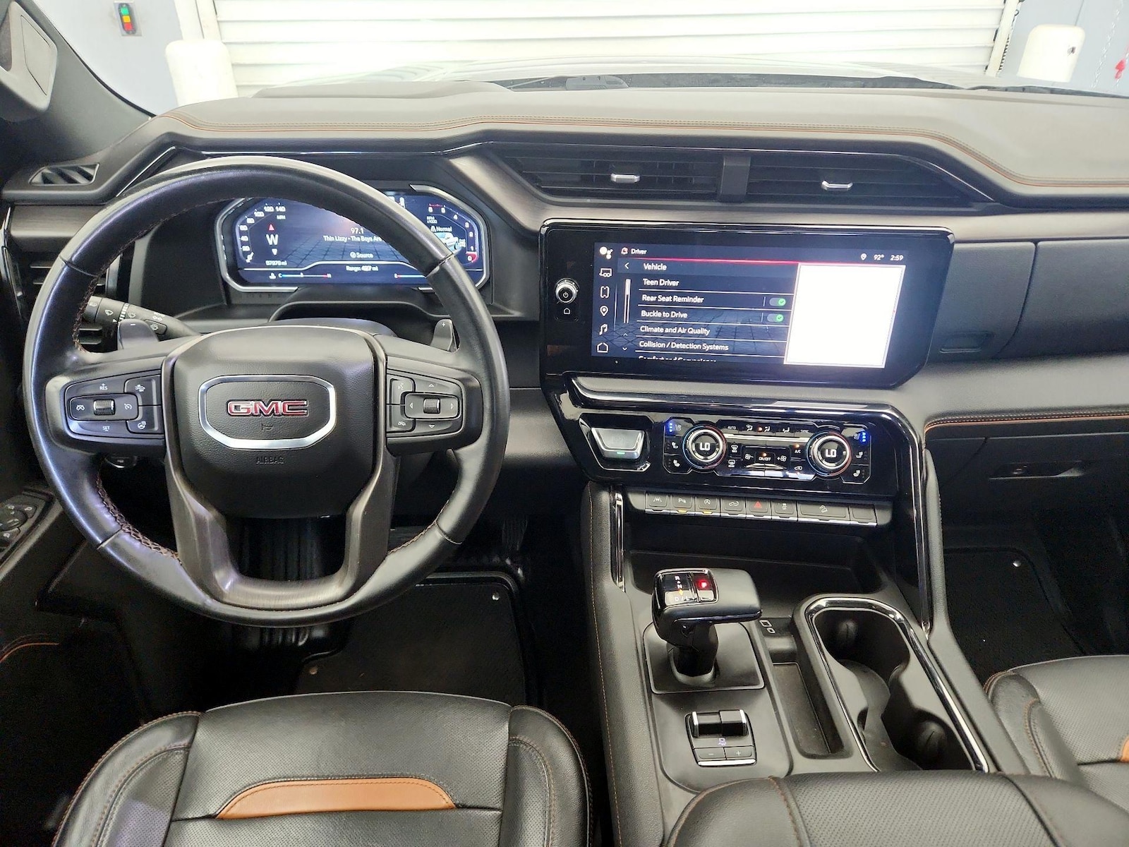 2023 GMC Sierra 1500 AT4 - Photo 10