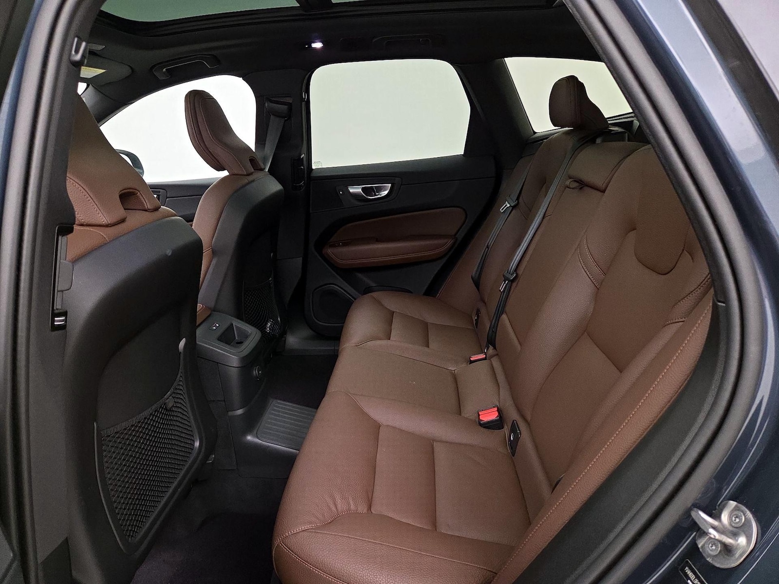 2024 Volvo XC60 Plus - Photo 21