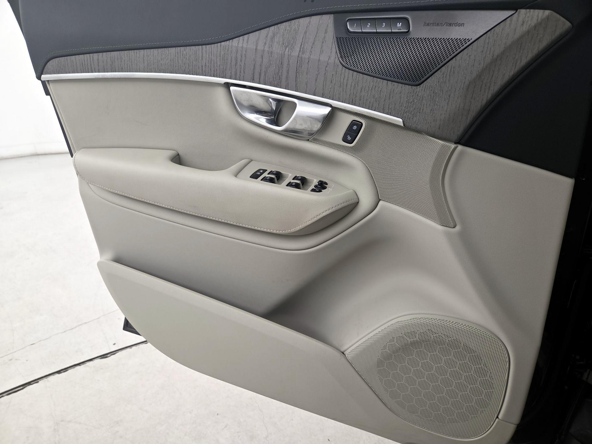 Thumbnail: 2024 Volvo XC90 - 12
