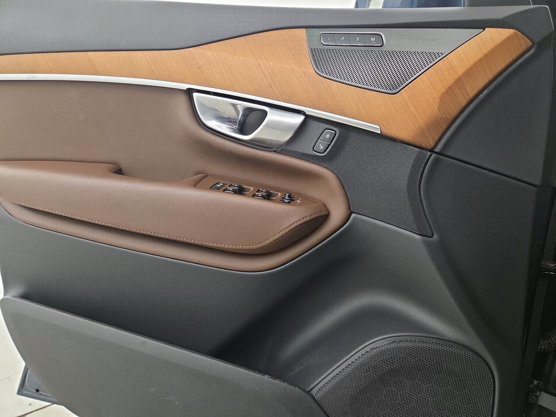 Thumbnail: 2024 Volvo XC90 - 12