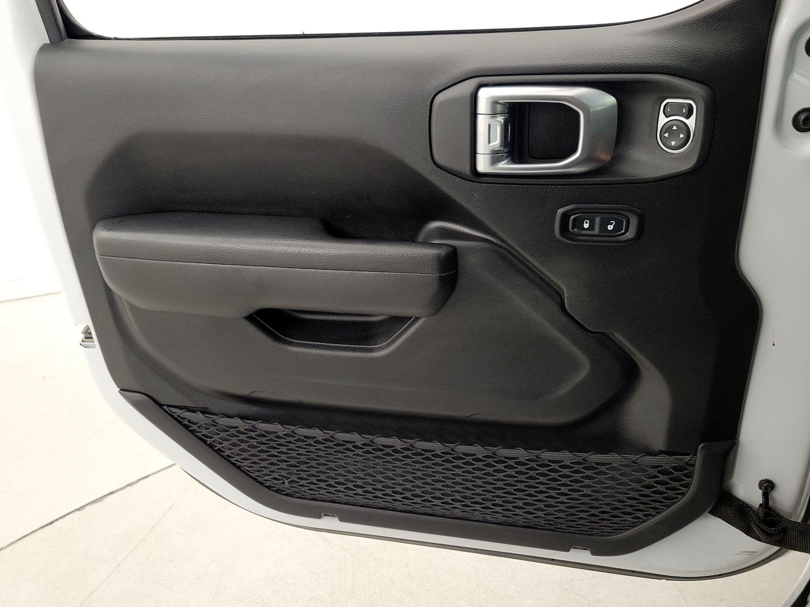2023 Jeep Wrangler 4xe Rubicon 4XE - Photo 13