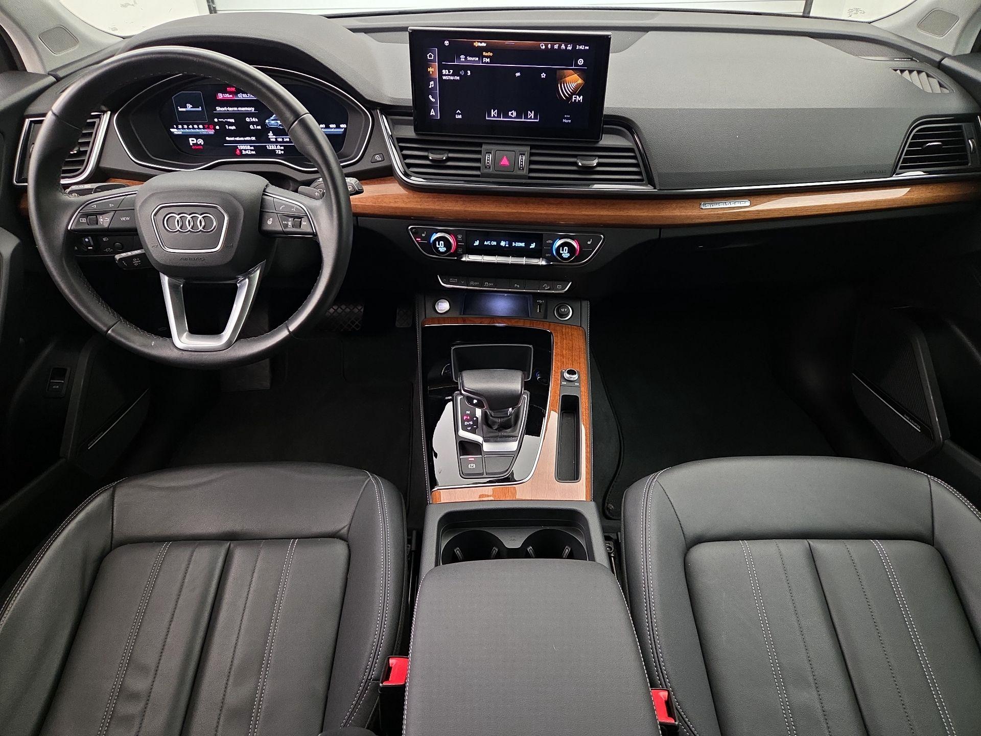 Thumbnail: 2023 Audi Q5 - 9