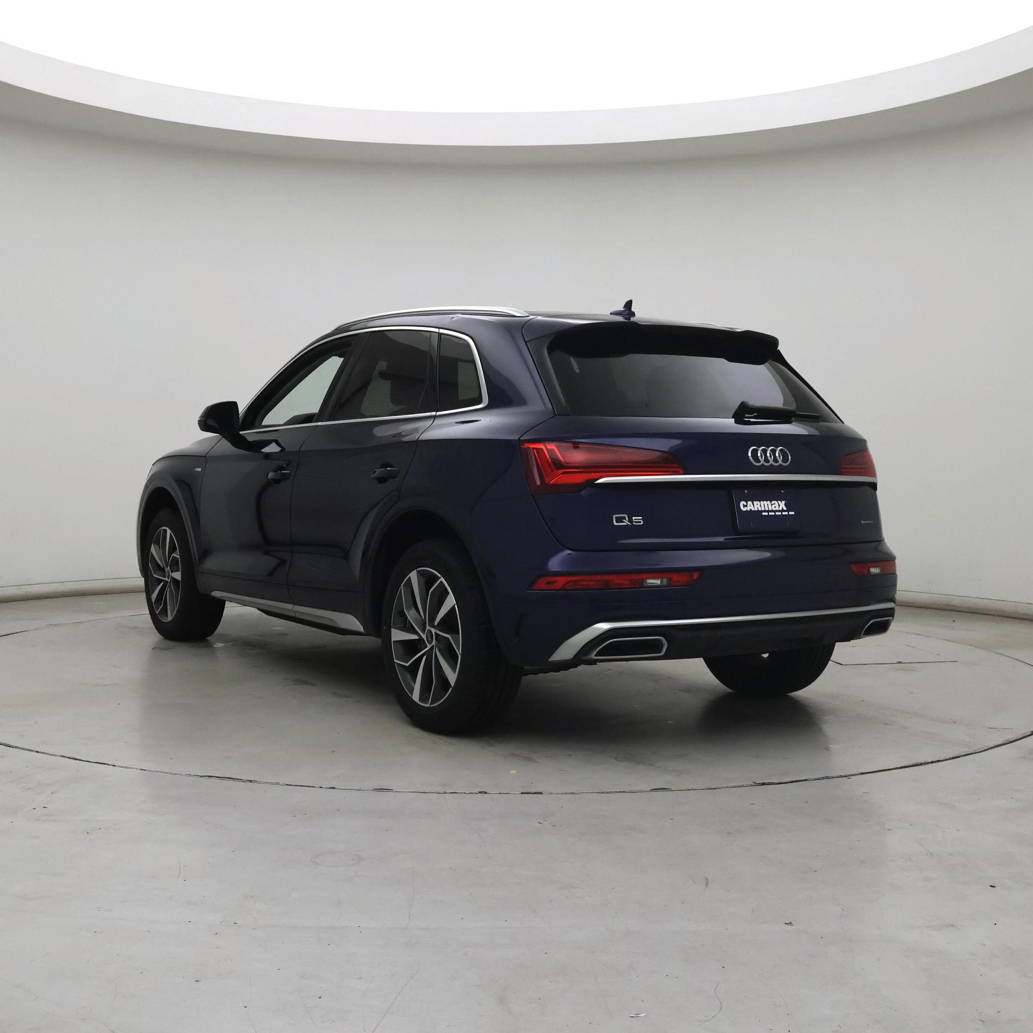 Thumbnail: 2023 Audi Q5 - 2