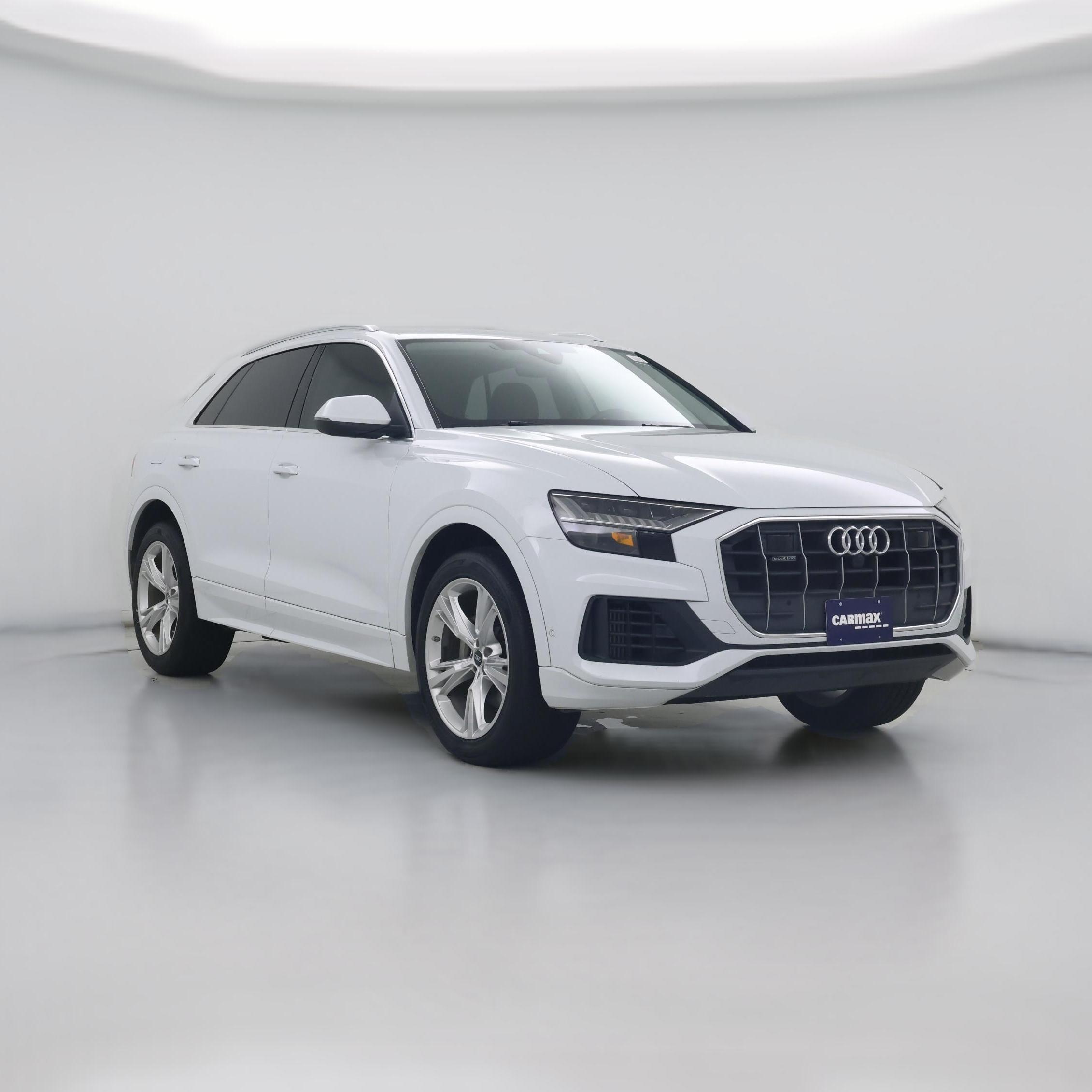 Thumbnail: 2023 Audi Q8 - 1