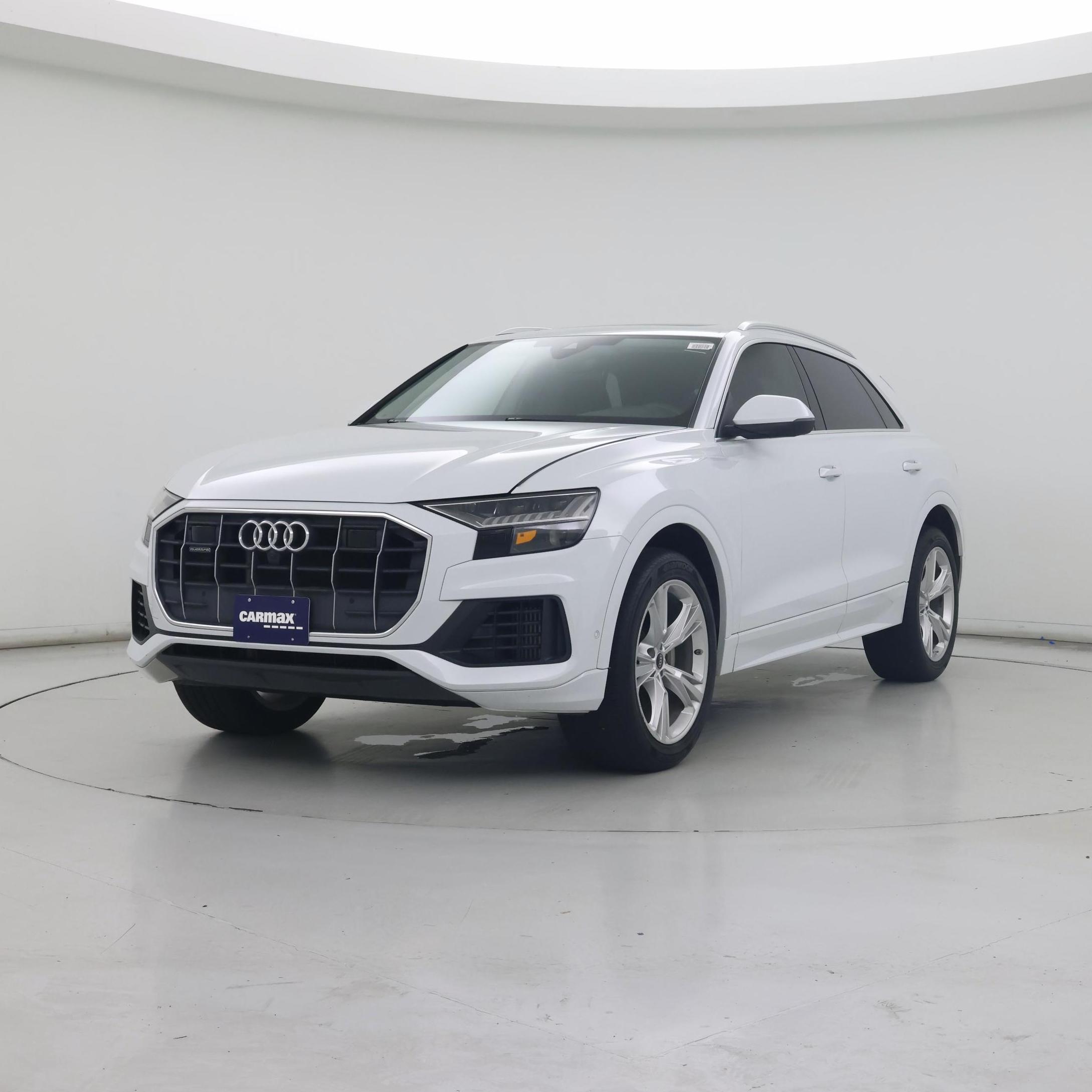 Thumbnail: 2023 Audi Q8 - 4
