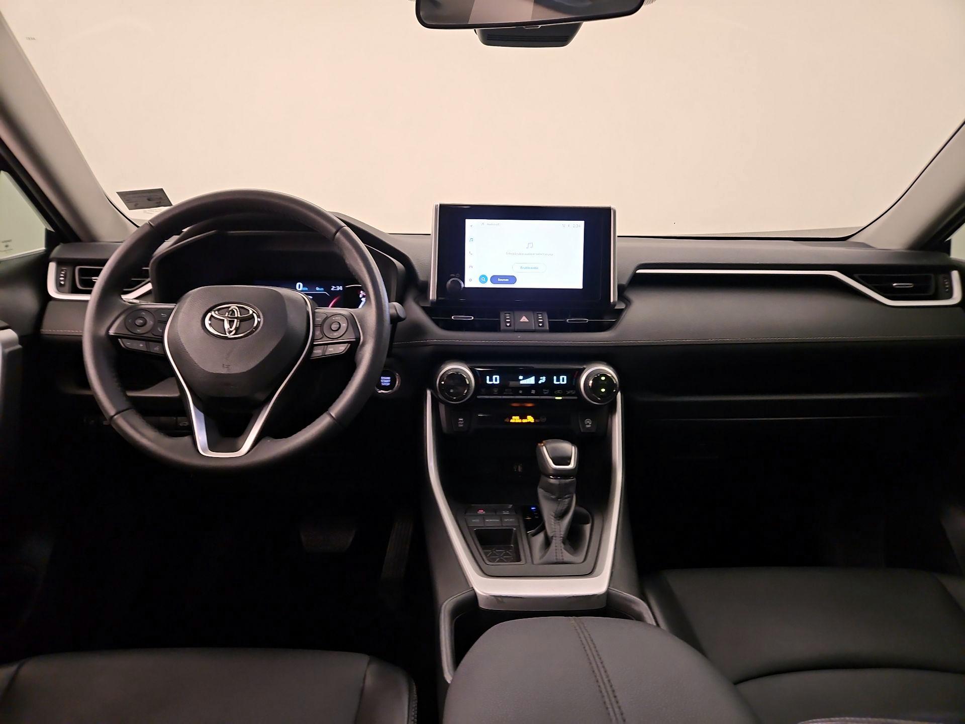 Thumbnail: 2023 Toyota RAV4 - 9