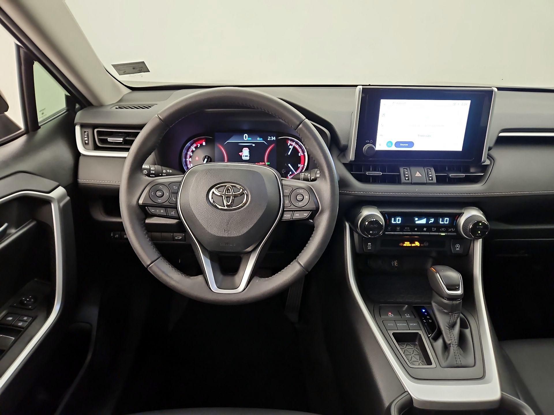 Thumbnail: 2023 Toyota RAV4 - 10