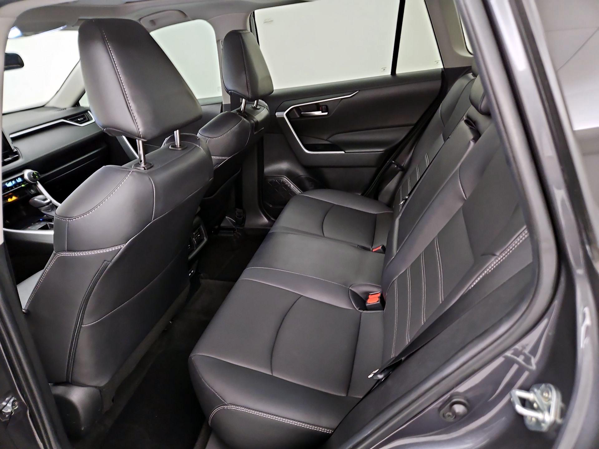 Thumbnail: 2023 Toyota RAV4 - 18