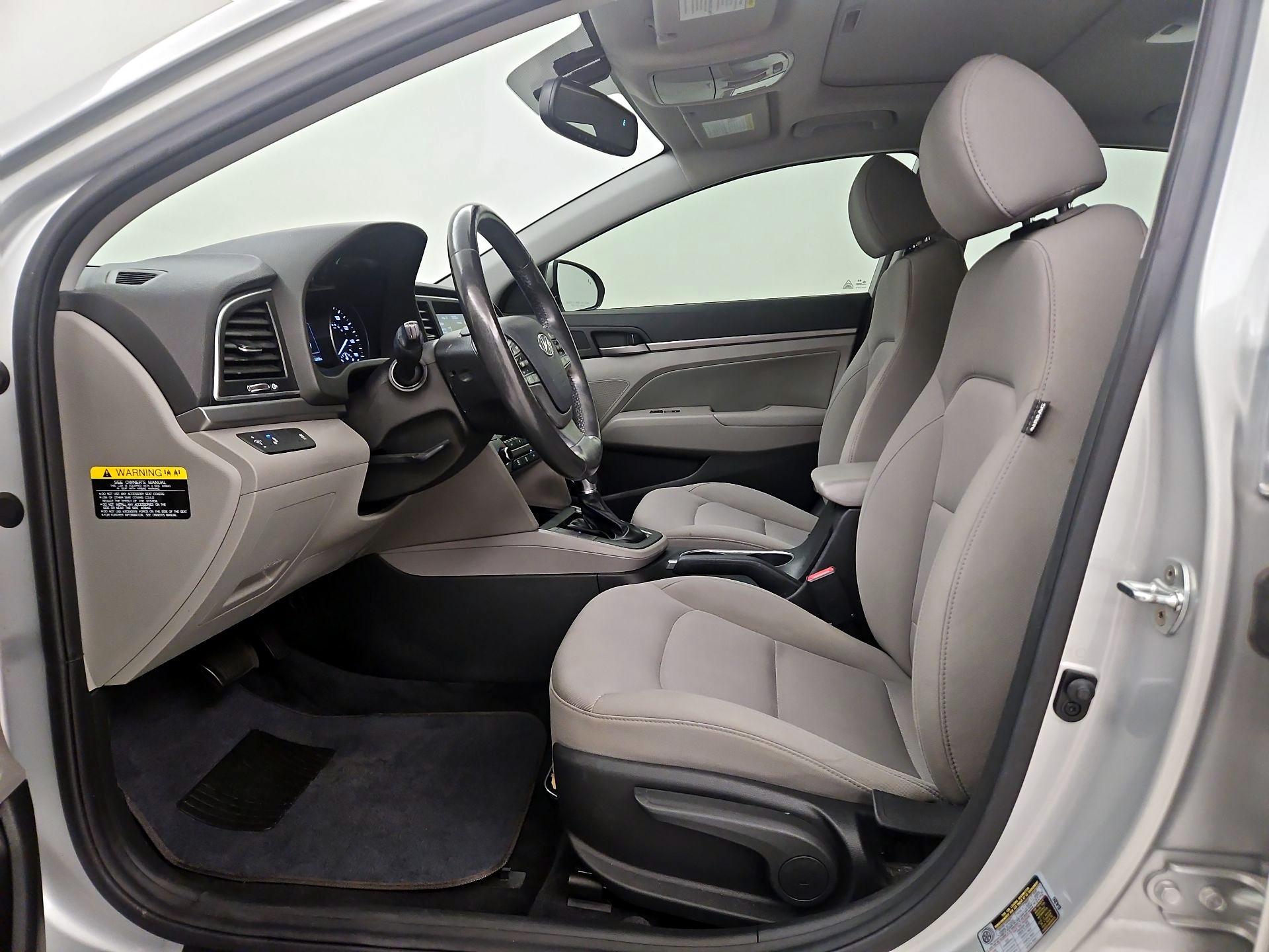 Thumbnail: 2018 Hyundai Elantra - 11