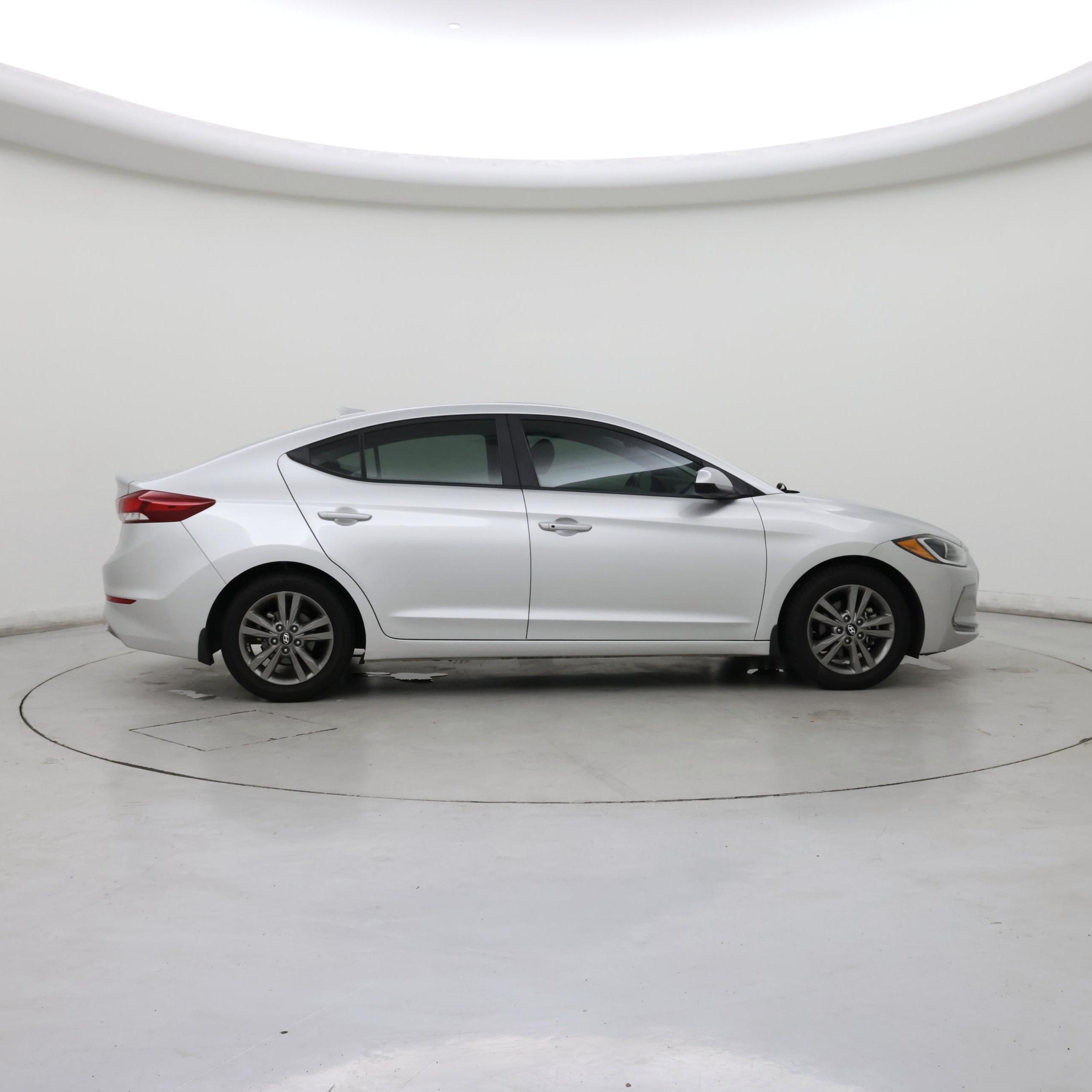 Thumbnail: 2018 Hyundai Elantra - 7