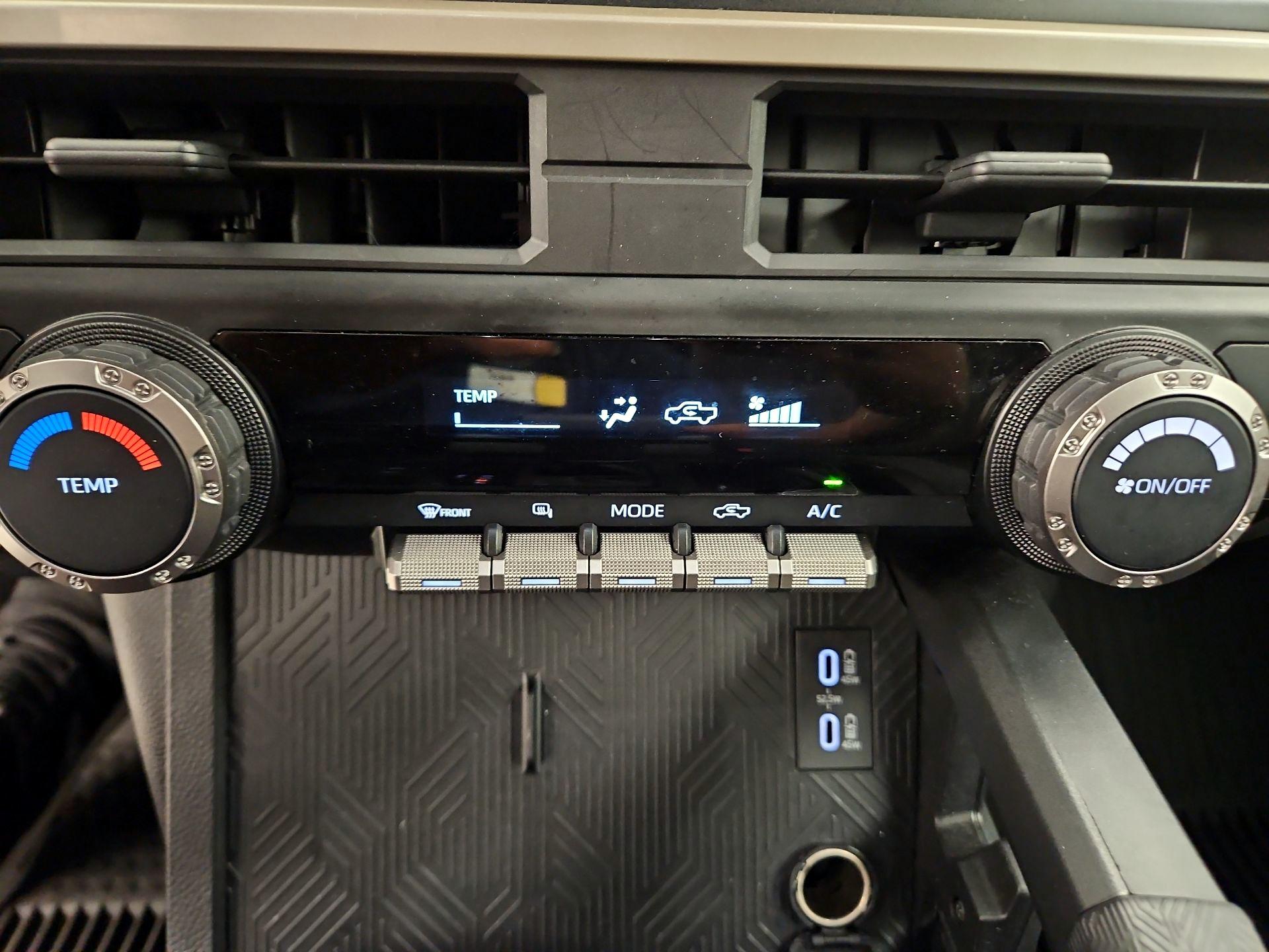 Thumbnail: 2024 Toyota Tacoma - 16