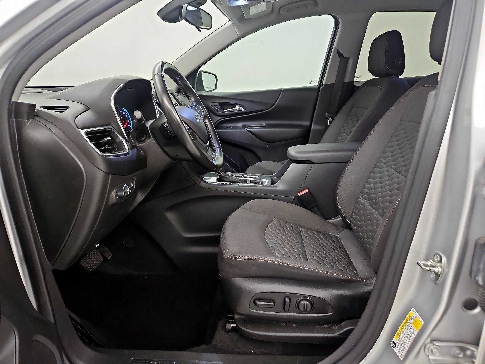 Thumbnail: 2020 Chevrolet Equinox - 11