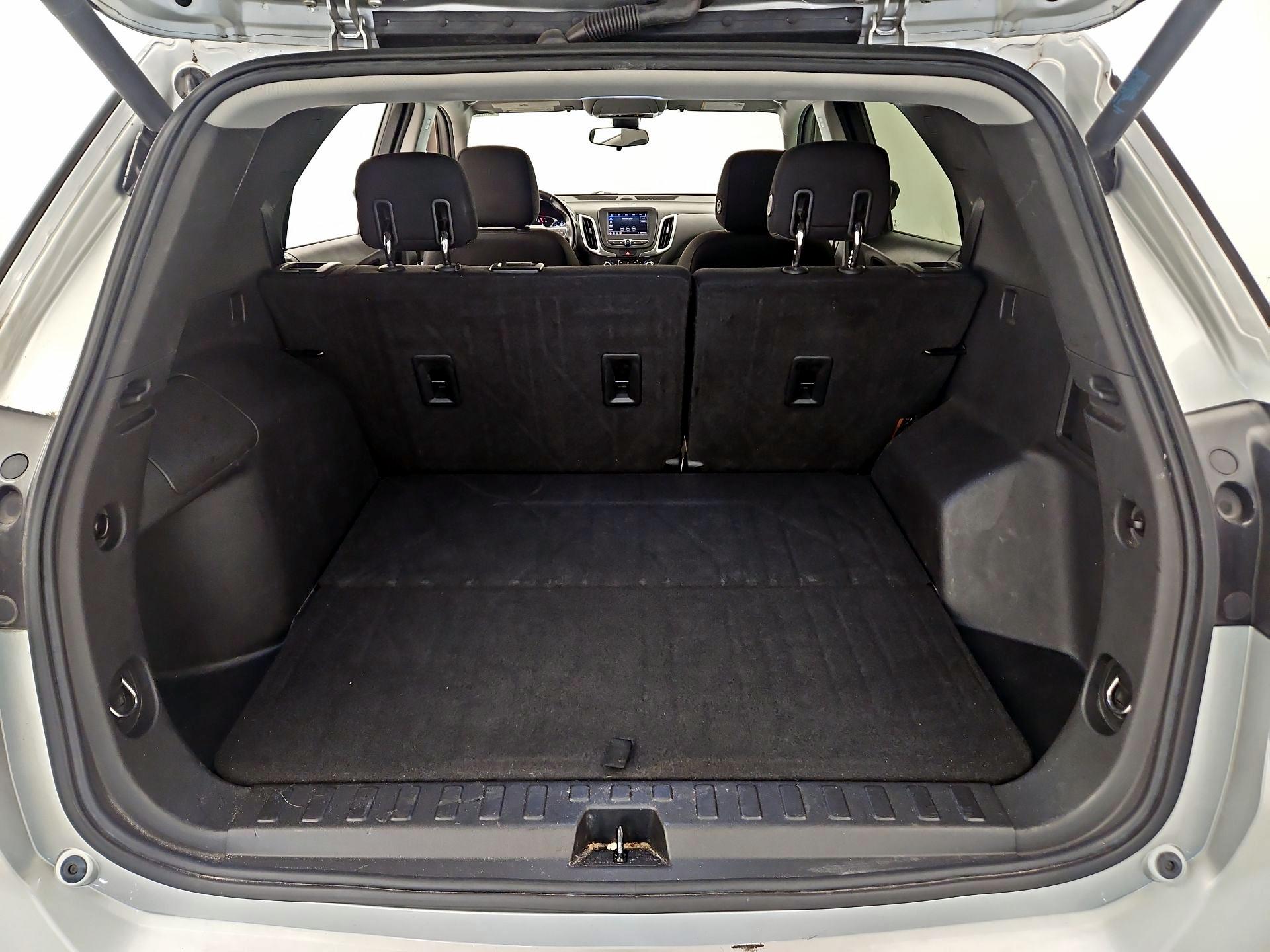 Thumbnail: 2020 Chevrolet Equinox - 20