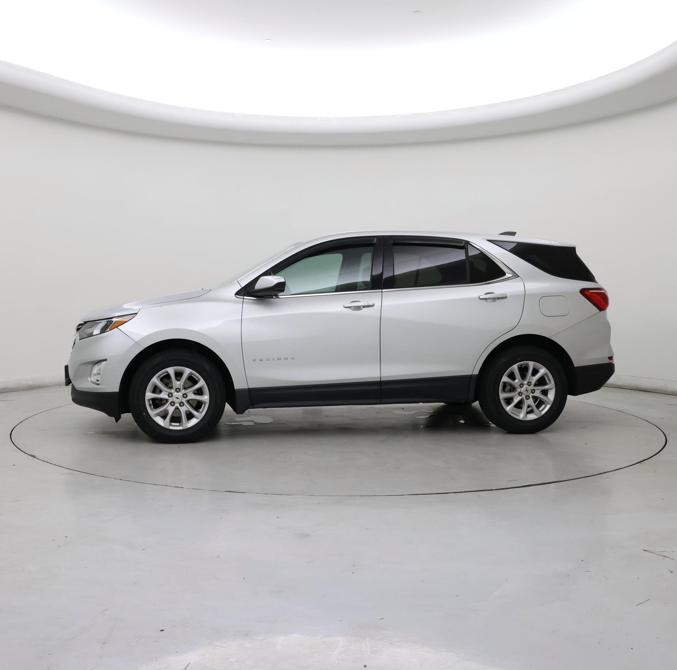 Thumbnail: 2020 Chevrolet Equinox - 3