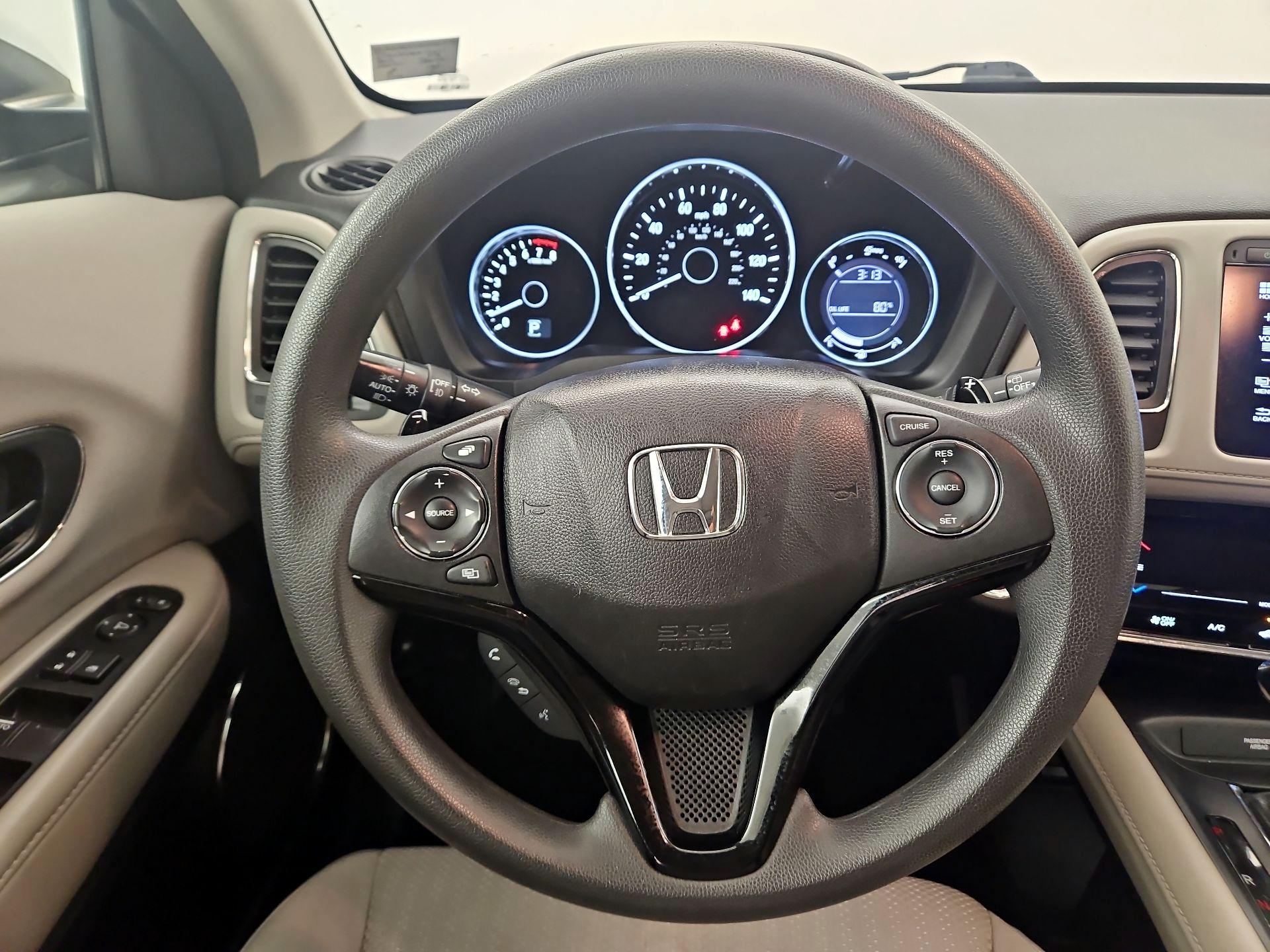 Thumbnail: 2016 Honda HR-V - 10