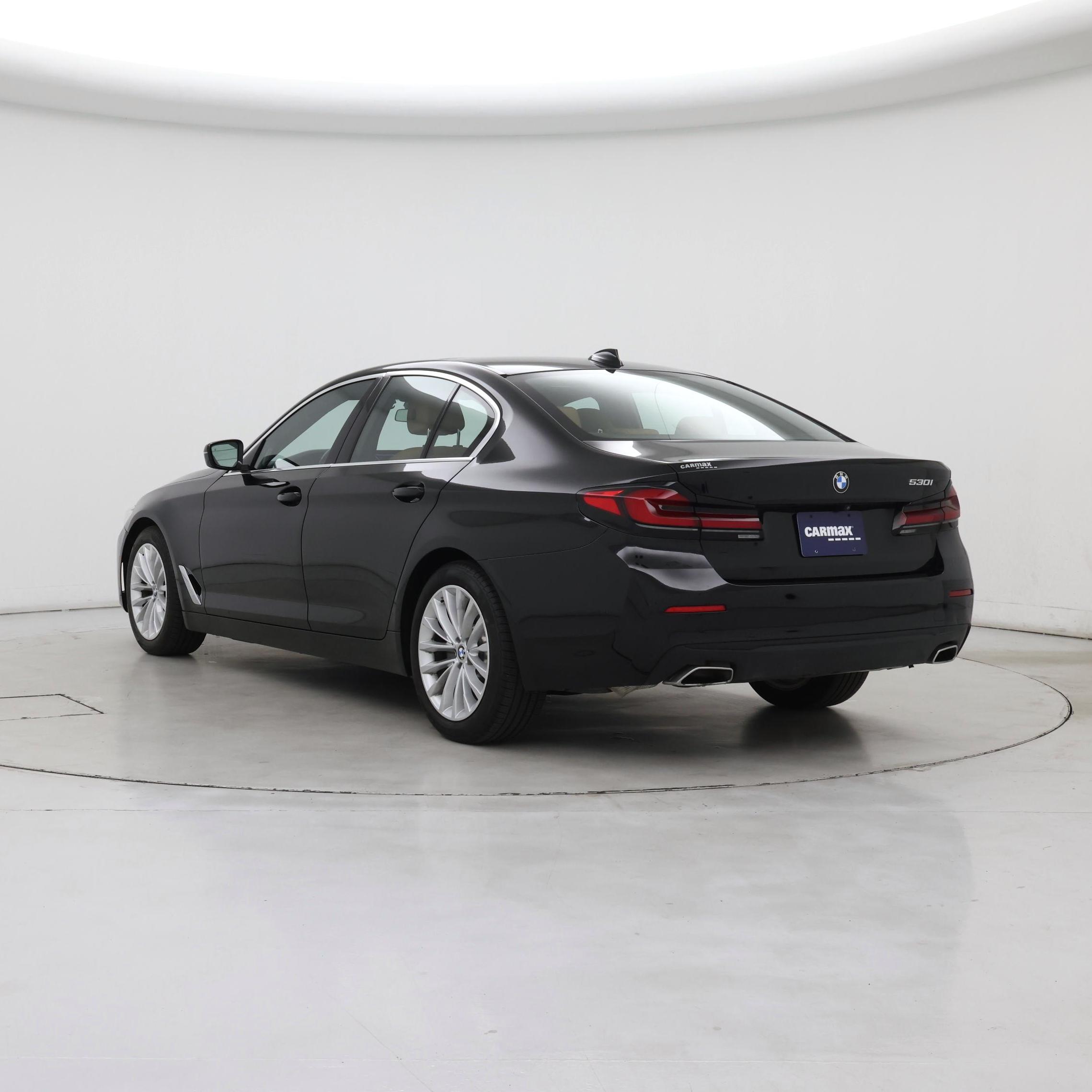 Thumbnail: 2022 BMW 5 Series - 2