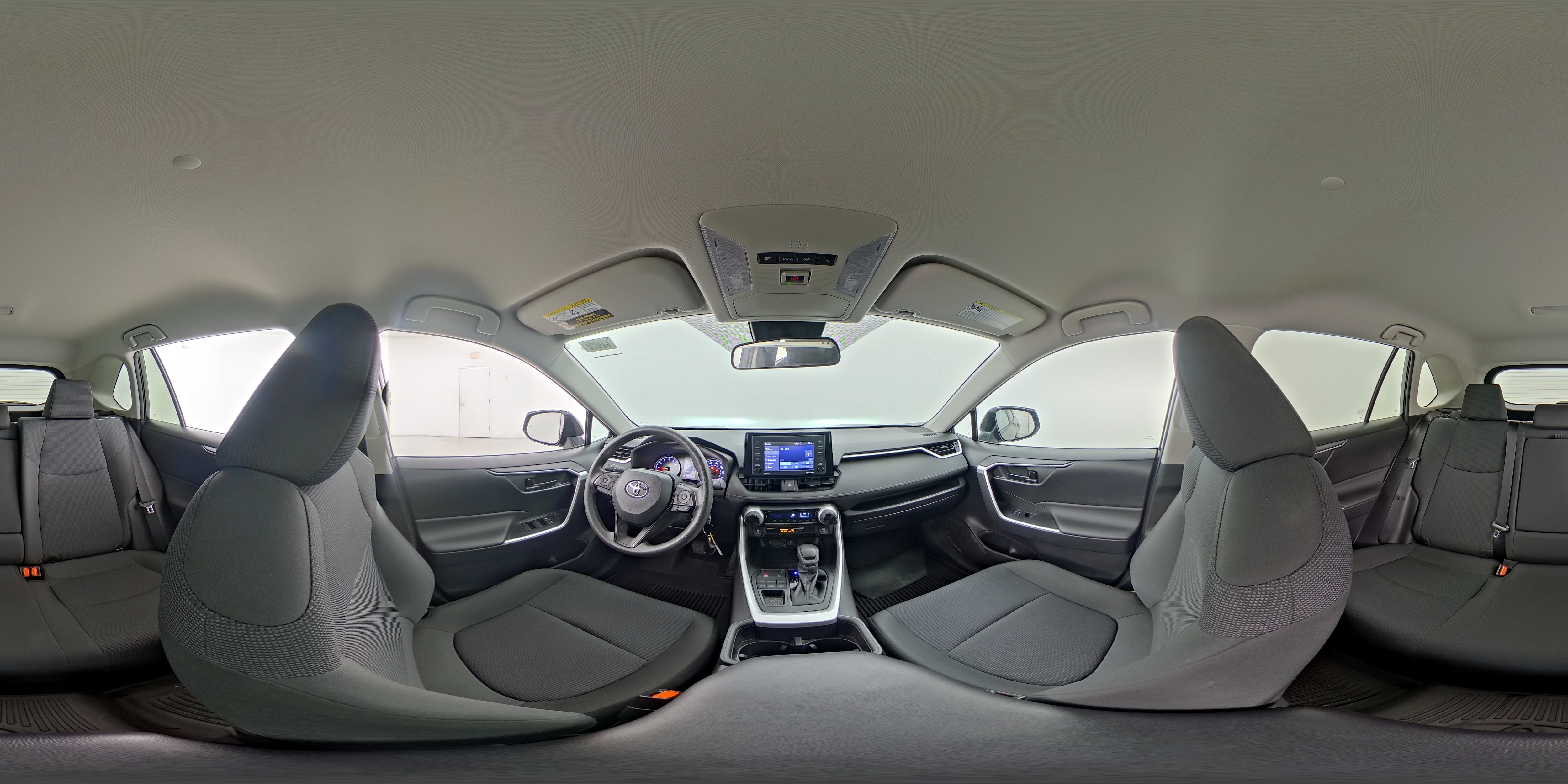 2022 Toyota RAV4 LE - Photo 24