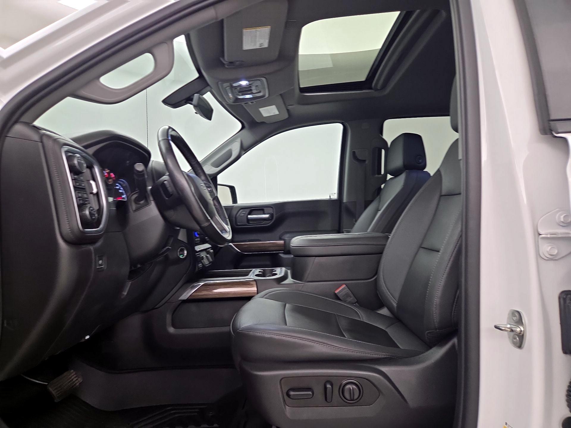 Thumbnail: 2021 Chevrolet Silverado 1500 - 11