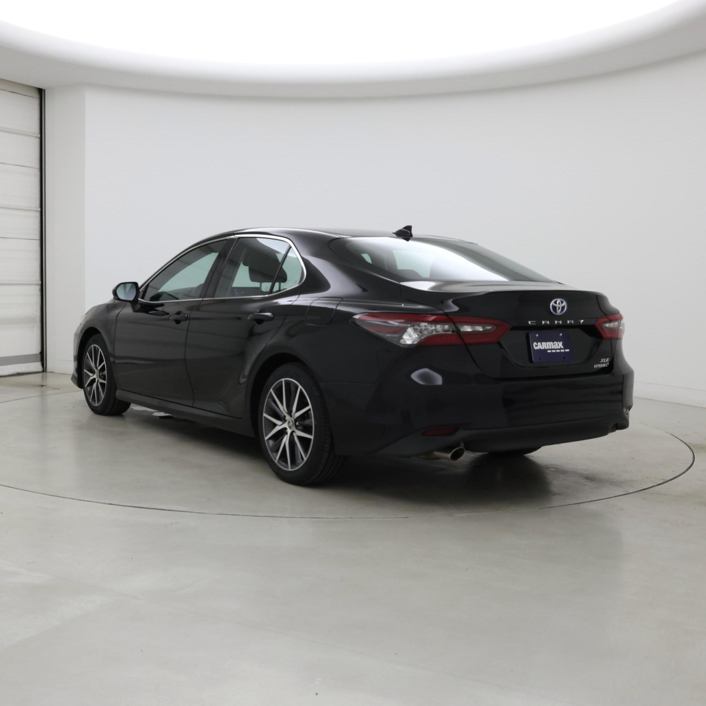 Thumbnail: 2022 Toyota Camry - 2