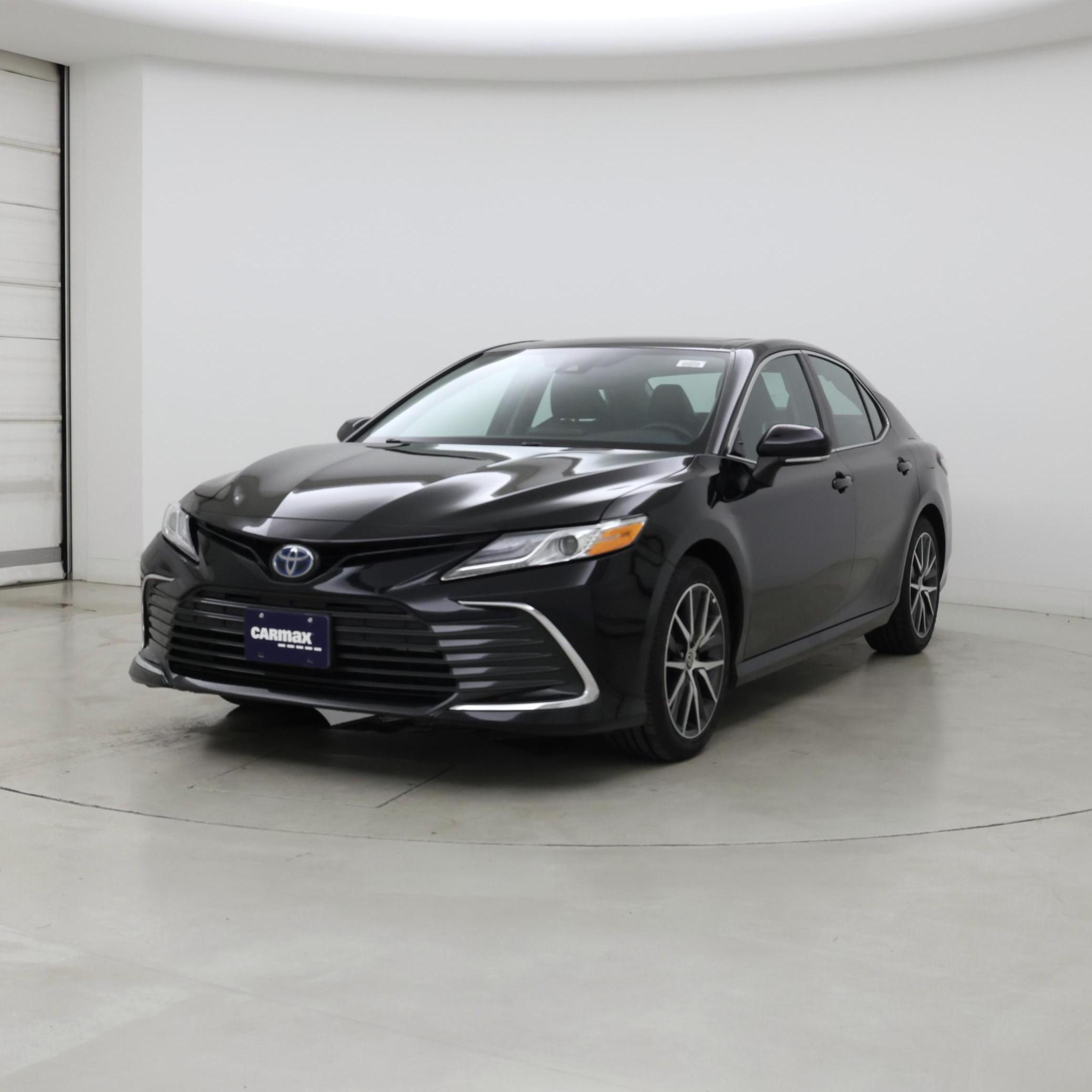 Thumbnail: 2022 Toyota Camry - 4
