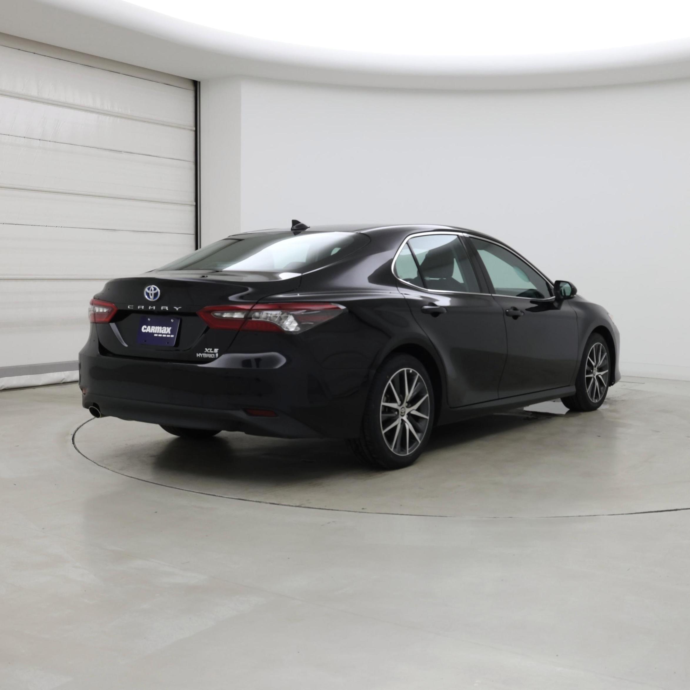 Thumbnail: 2022 Toyota Camry - 8
